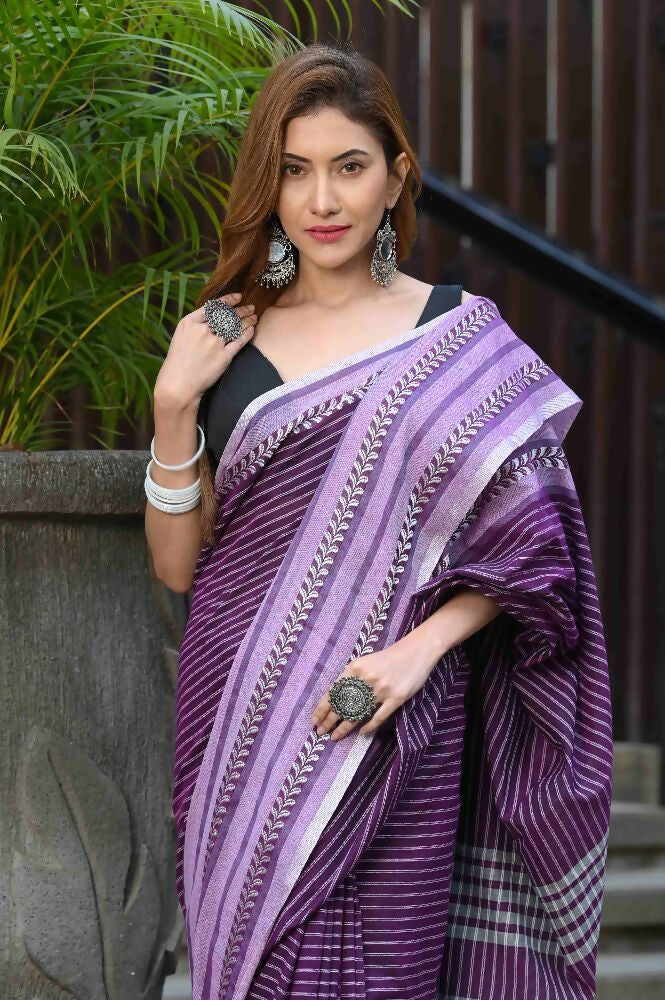 Beatitude Lavender Cotton Jacqaurd Border Tangail Handloom Saree