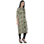 Kanoor Women's Multicolour A line Collar neck kurti