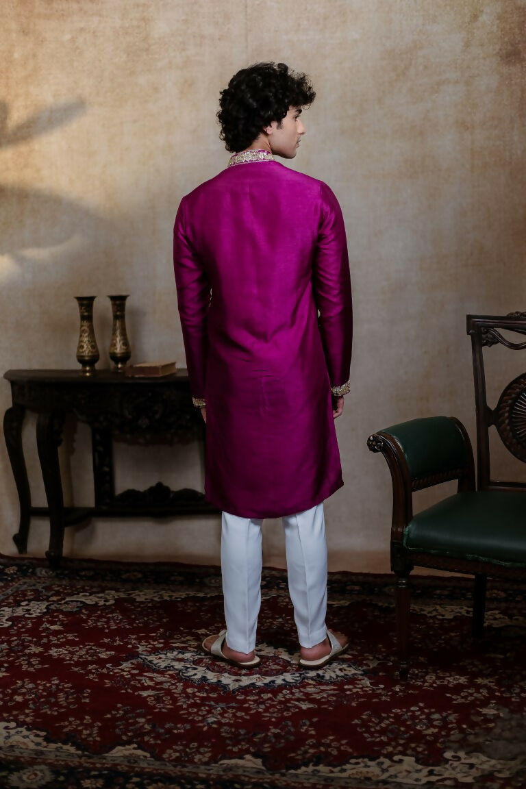 Falling Raw Silk Magenta Perple Rajyog Kurta Set By Hilo Design