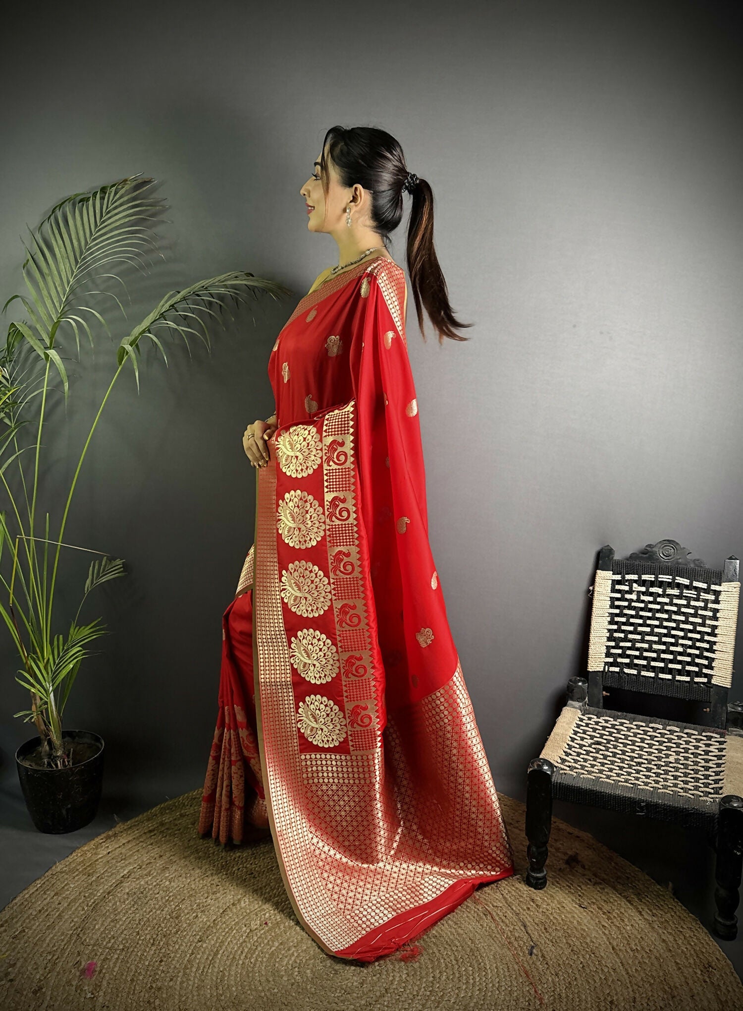 Joban Fashion Red Banarasi Soft Lichi Silk Paisley Saree - Distacart