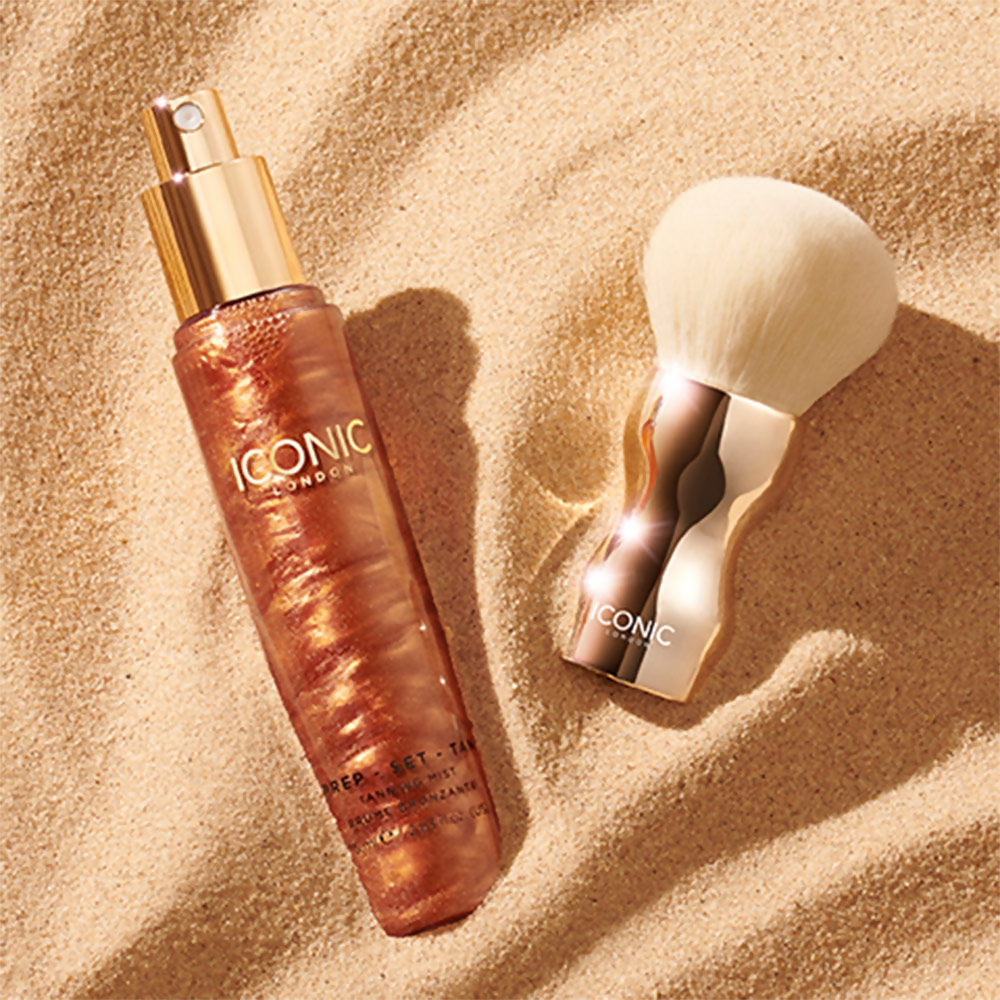 Iconic London Tan And Buff Brush
