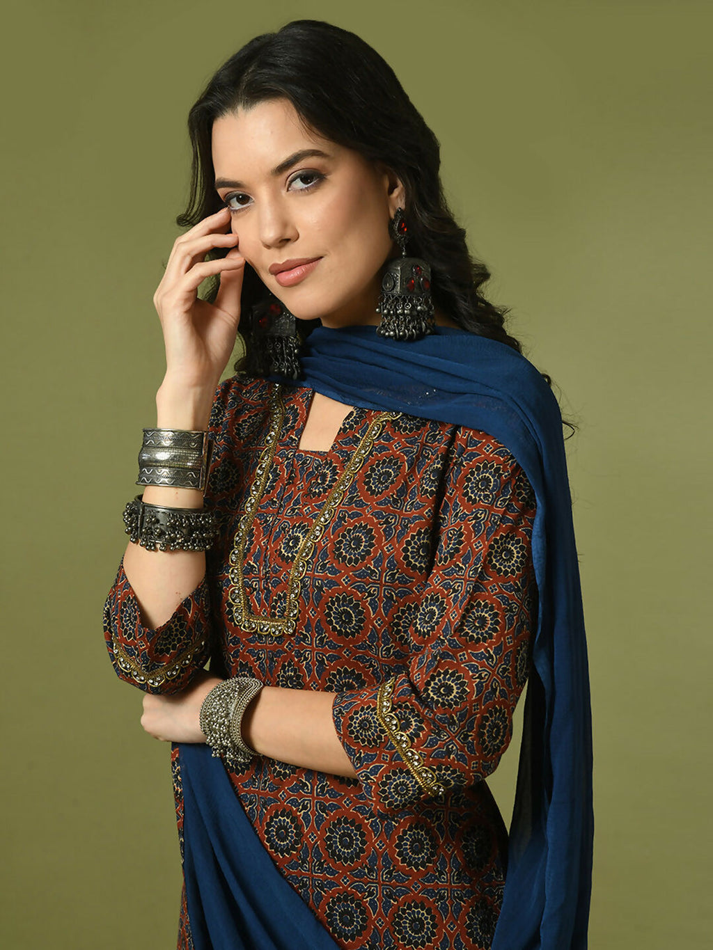 Myshka Women's Multi Printed Cotton Straight Party Kurta Set With Dupatta