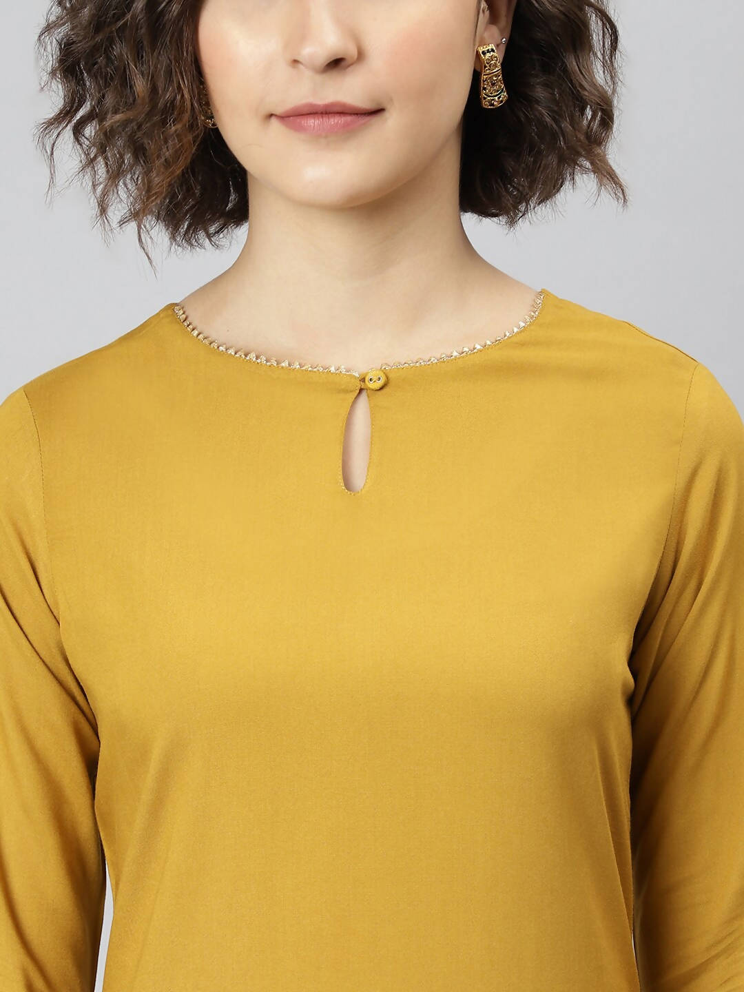 Janasya Mustard Yellow Regular Gotta Patti Kurta with Trousers & With Dupatta - Distacart