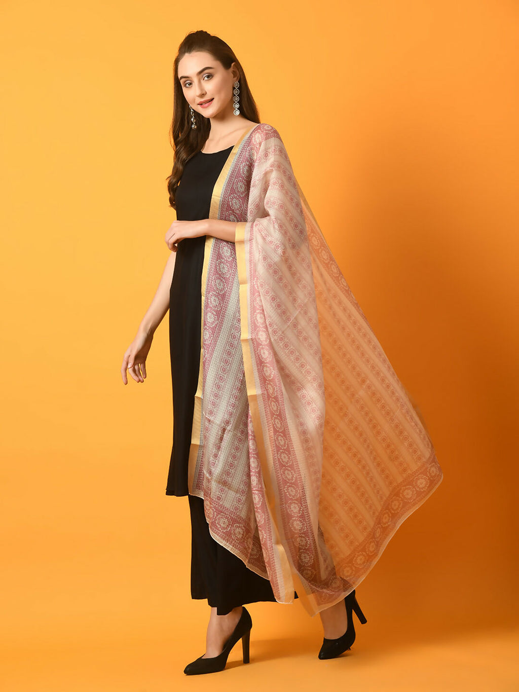 Myshka Women's Black Solid Anarkali Party Kurta Set With Printed Dupatta