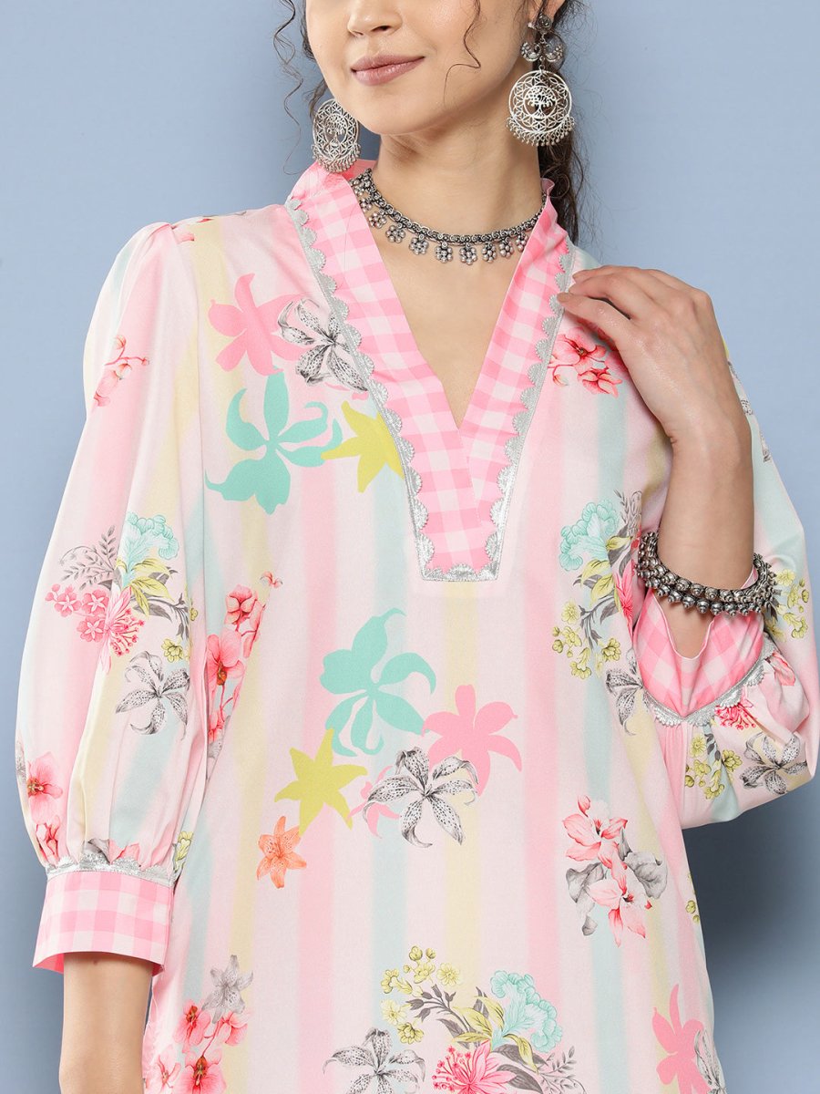 Ahalyaa Women Pink Floral Printed Gotta Patti Kurta with Palazzos