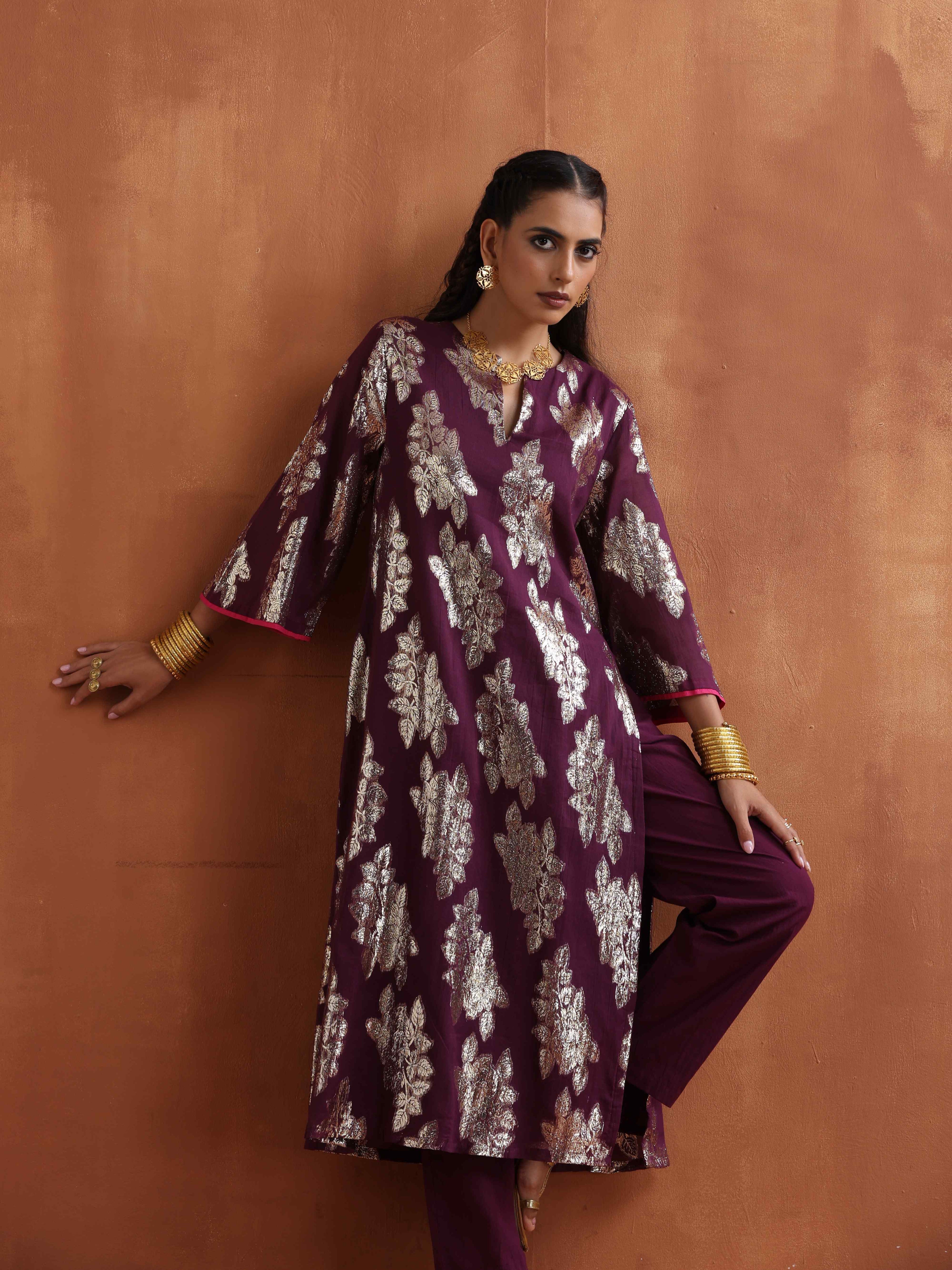 trueBrowns Purple Metallic Straight Kurta Set - Distacart