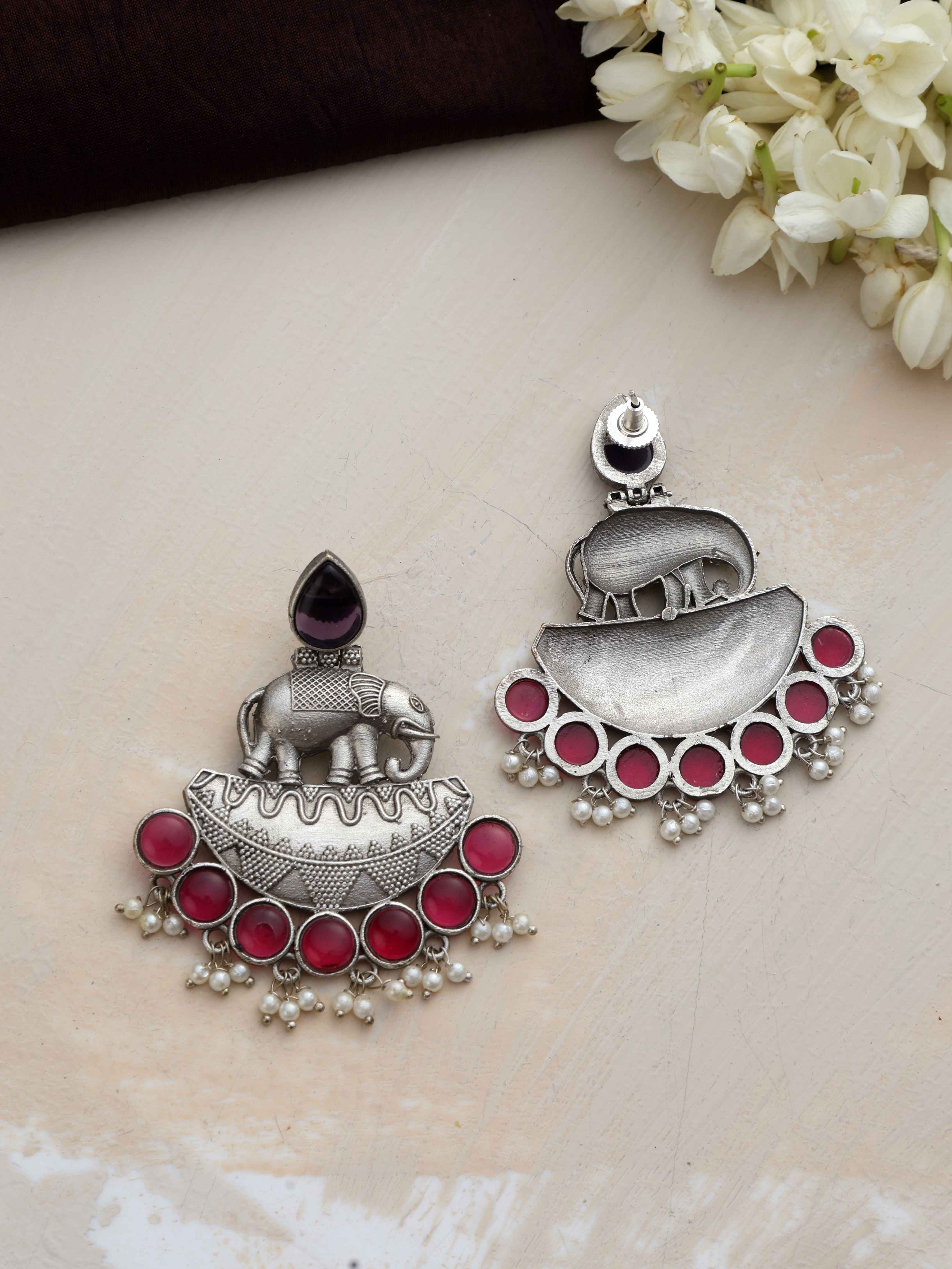 trueBrowns Silver Tone Elephant Dangle Earrings - Distacart