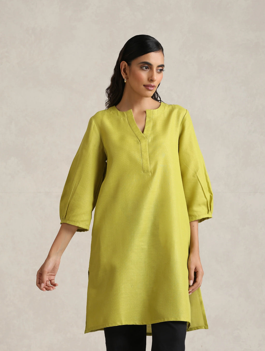 trueBrowns Green Cotton Blend Short Kurta - Distacart