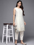 Ahalyaa Women Off White & Gold-Toned Geometric Printed Kurta