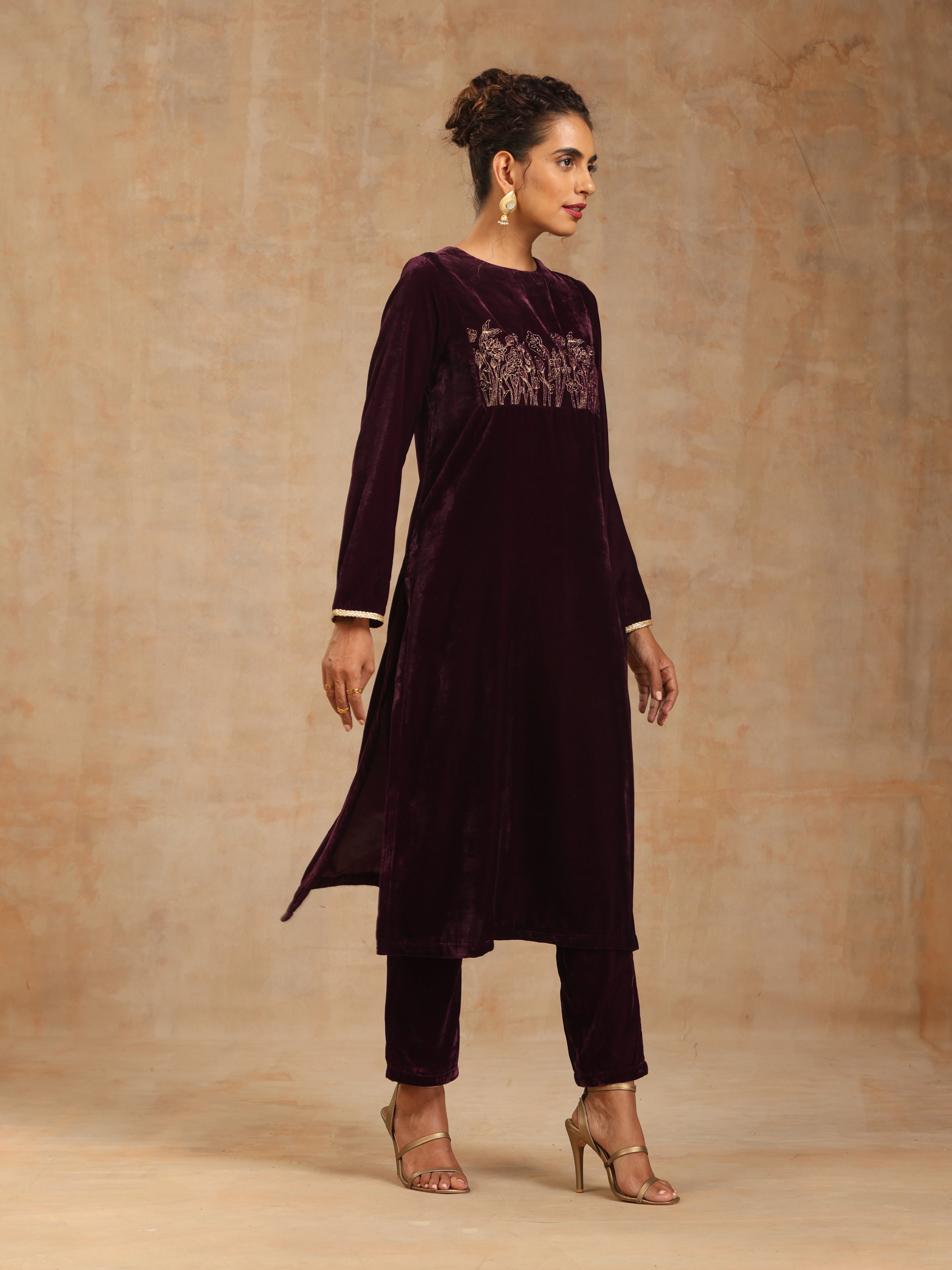 trueBrowns Wine Velvet Pant