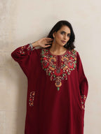 trueBrowns Maroon Kashmiri Floral Embroidered Woollen Phiran Kurta - Distacart