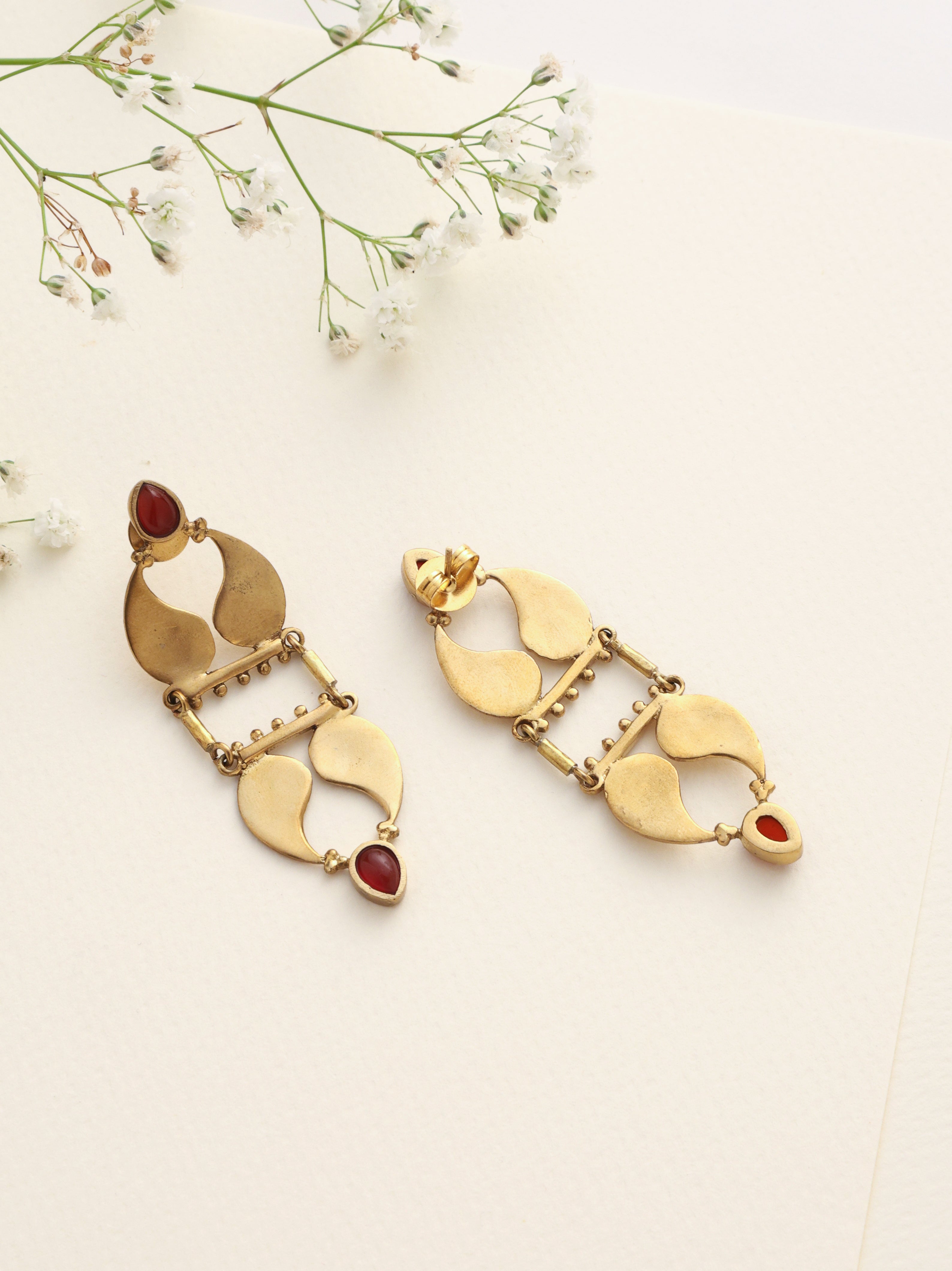trueBrowns Brass Red Stone Paisley Earrings - Distacart