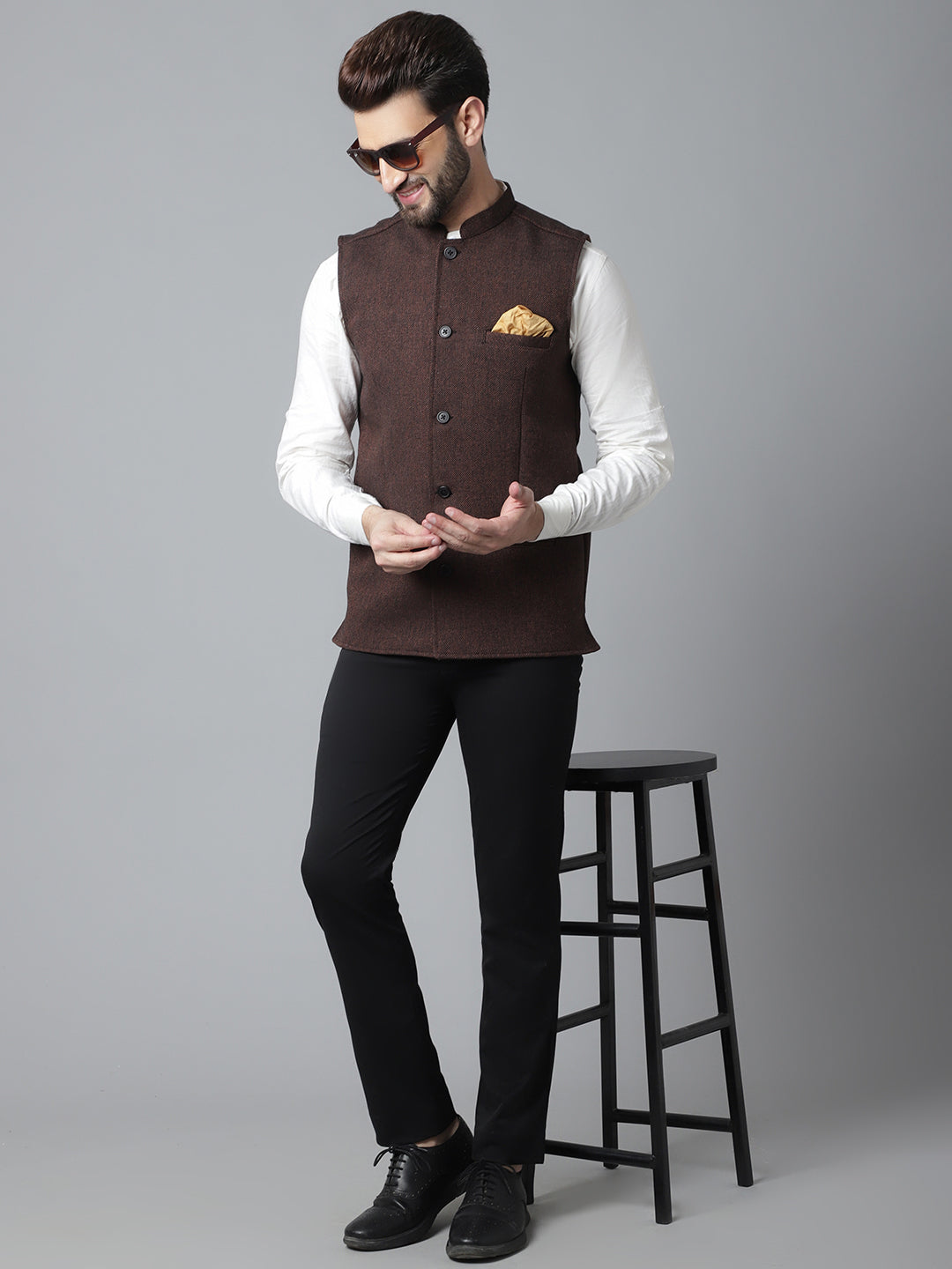 Even Apparels Men's Brown Nehru Jacket With Welt Pockets
