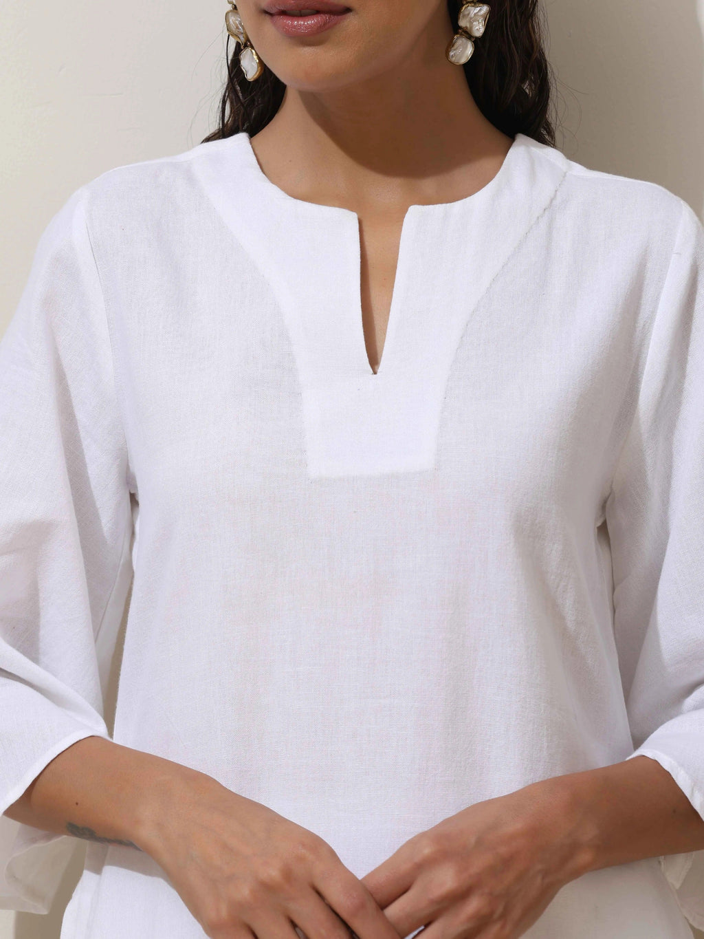 trueBrowns White Cotton Linen Kurta Pant Set - Distacart