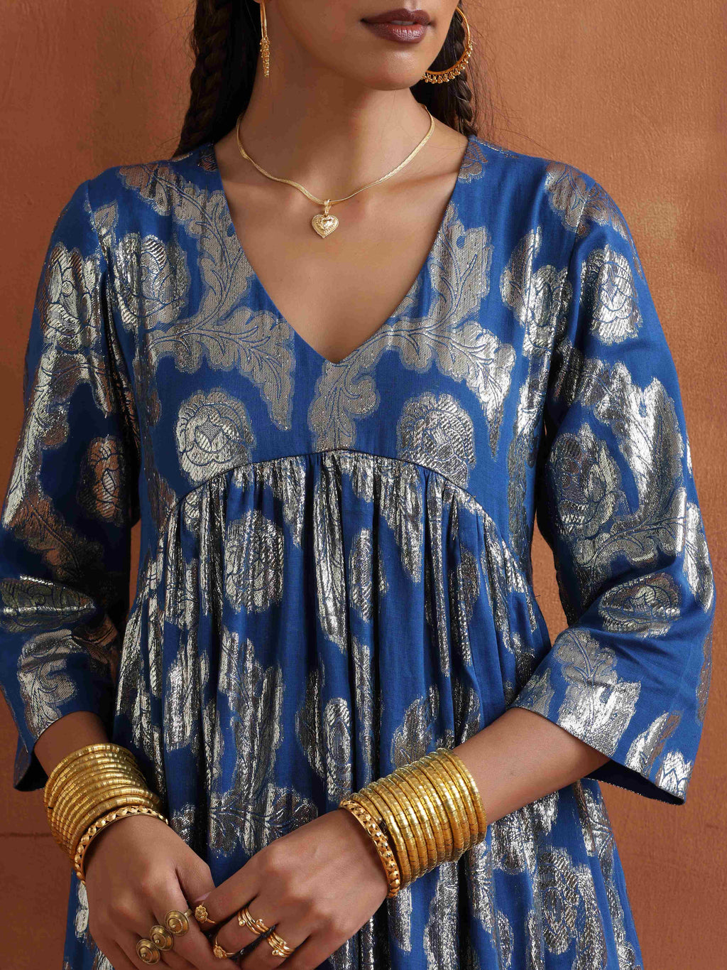 trueBrowns Blue Metallic Flared Anarkali Kurta Set - Distacart