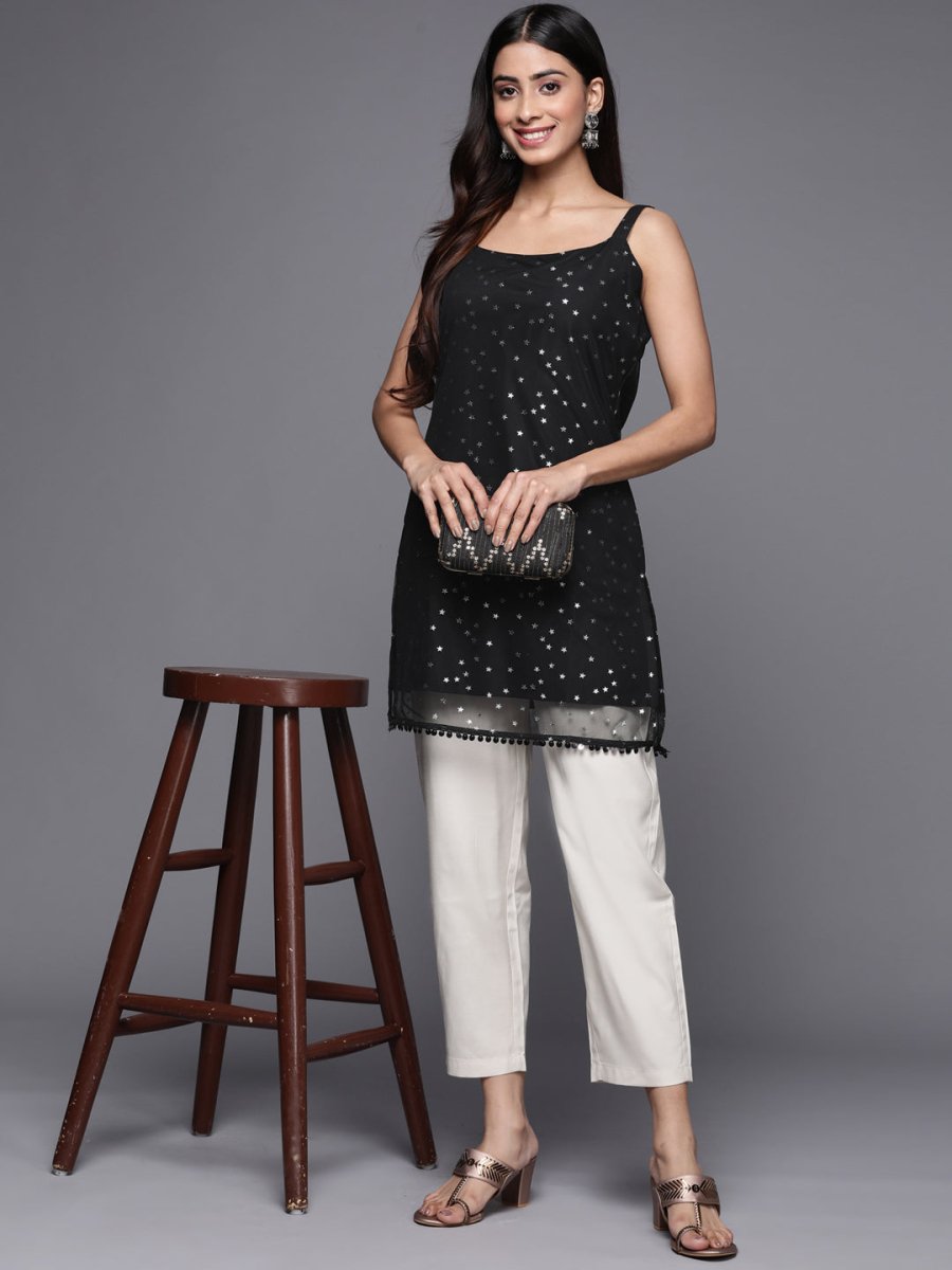 Ahalyaa Woman Silver Foil Printed Shoulder Straps Net Tunic