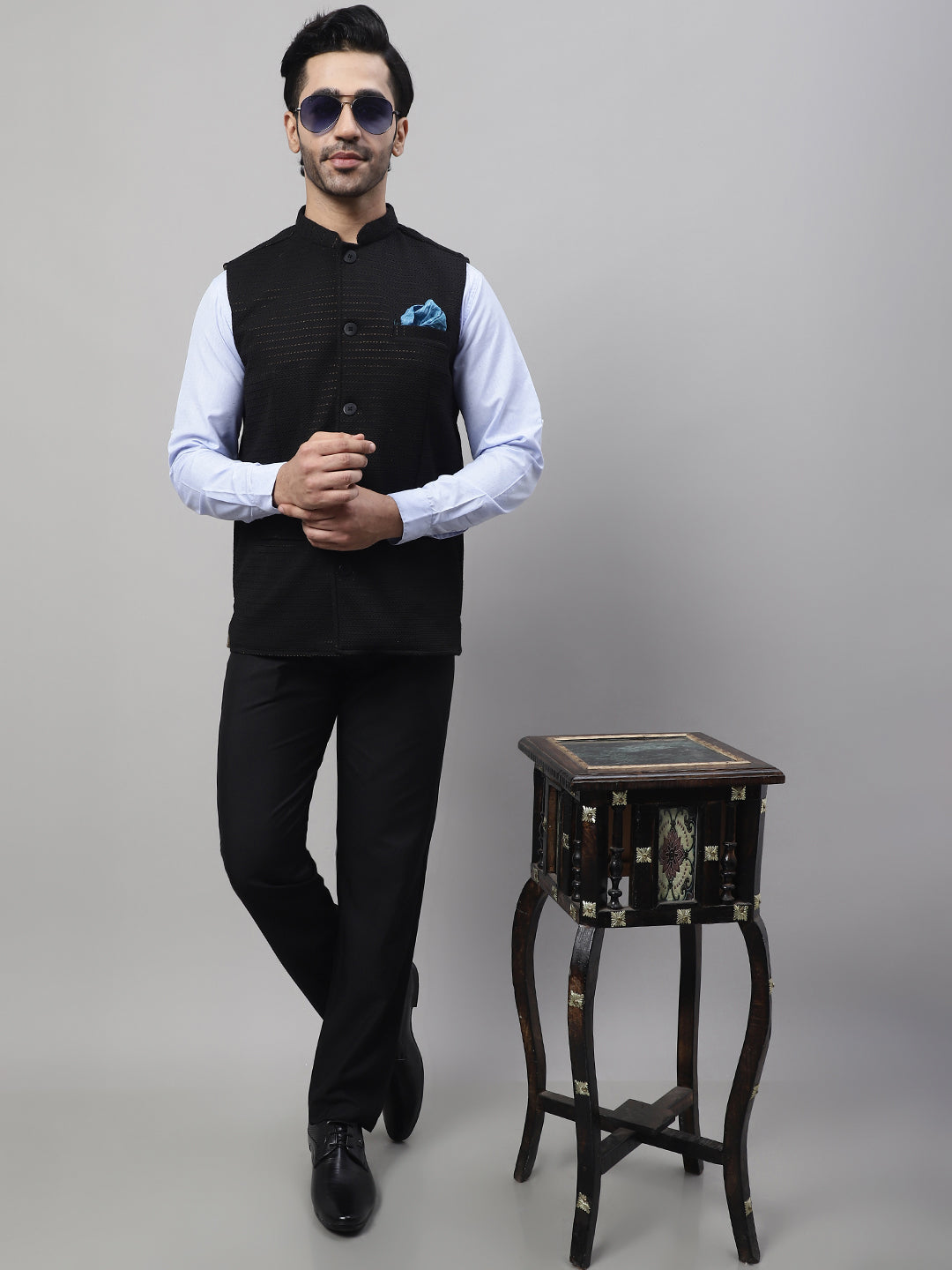 Even Apparels Men's Black Nehru Jacket With Welt Pockets