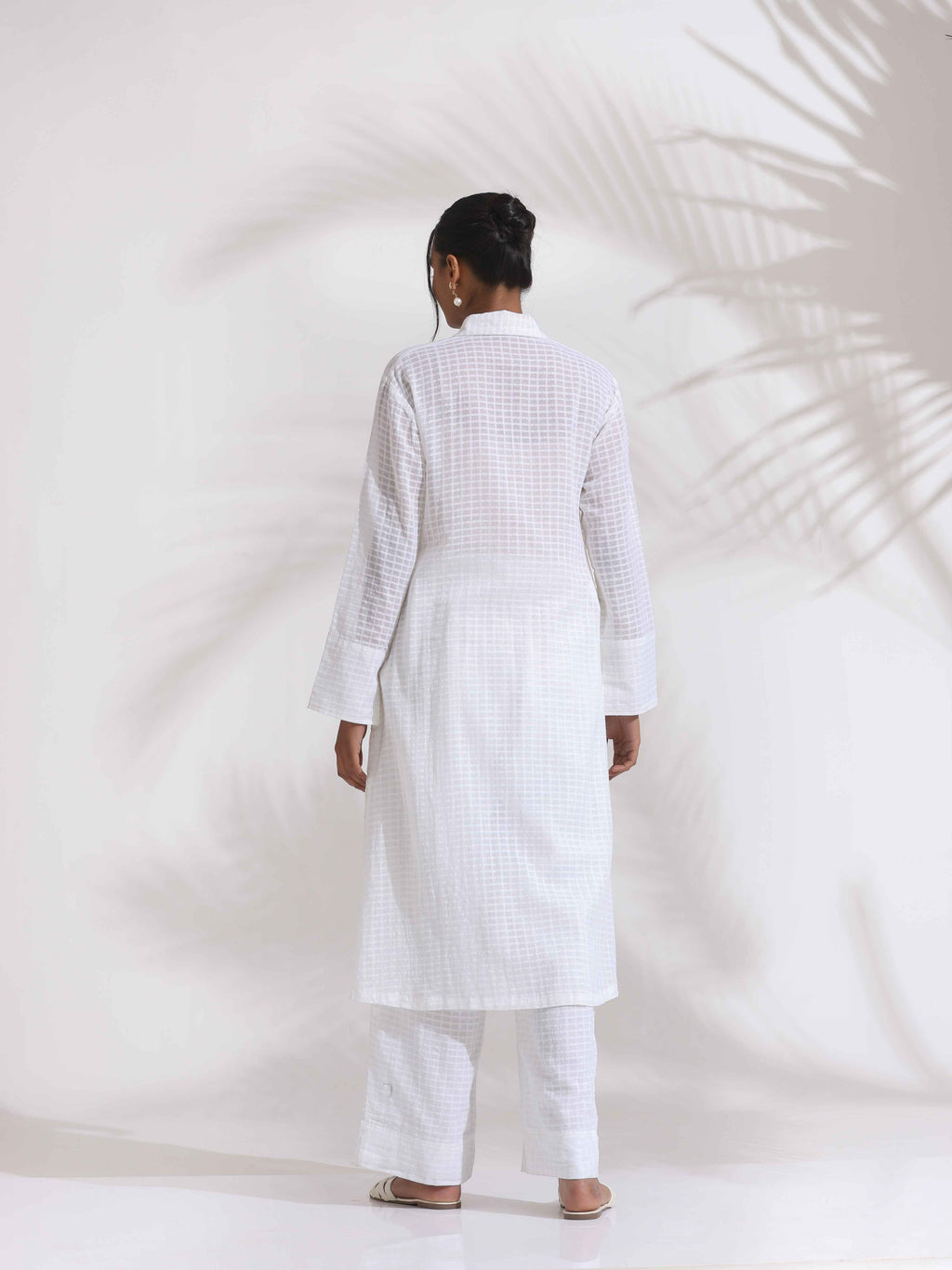 trueBrowns White Check Cotton Kurta Set - Distacart