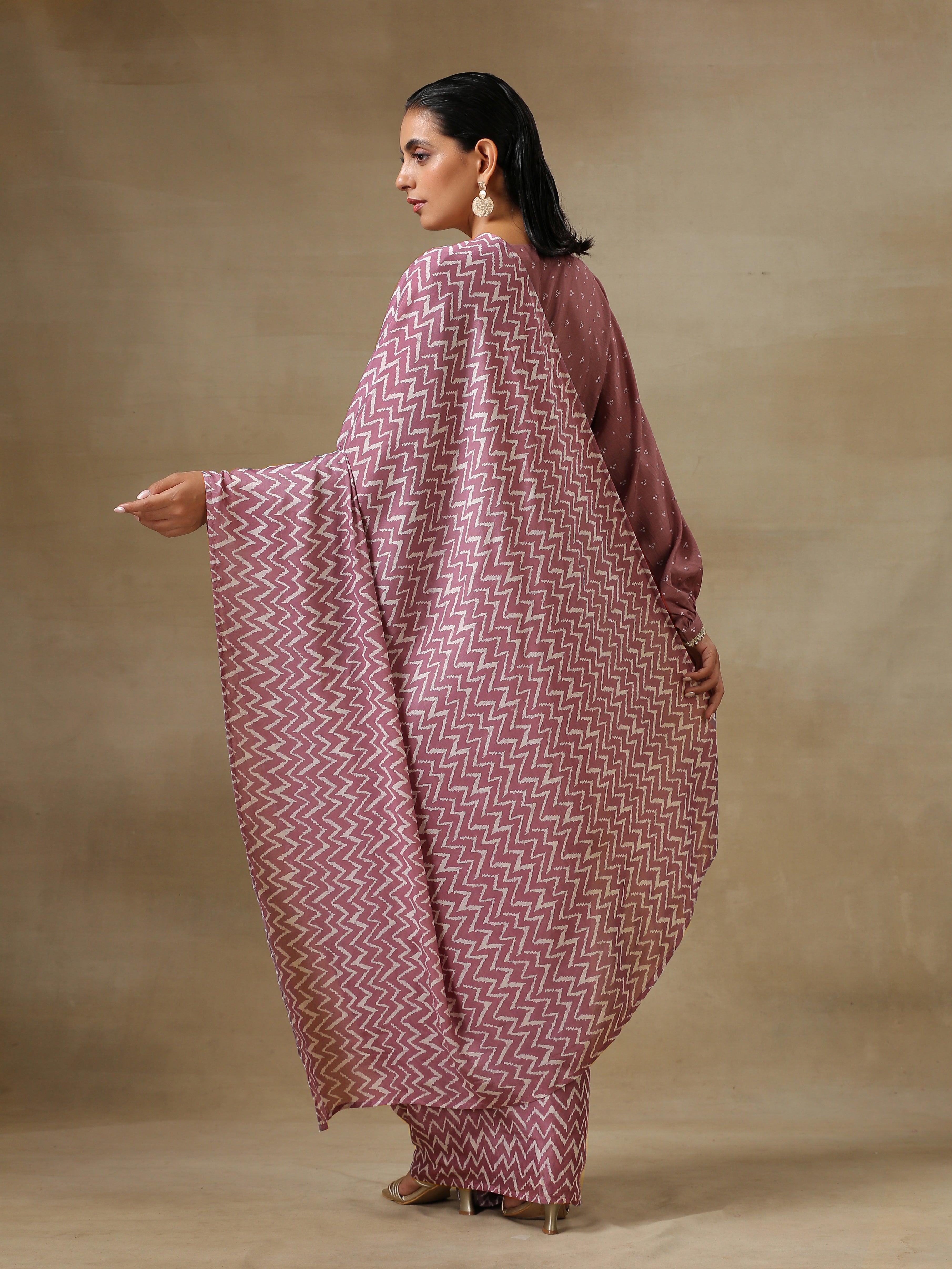 trueBrowns Dark Mauve Bandhani Printed SilkReady to Wear Saree