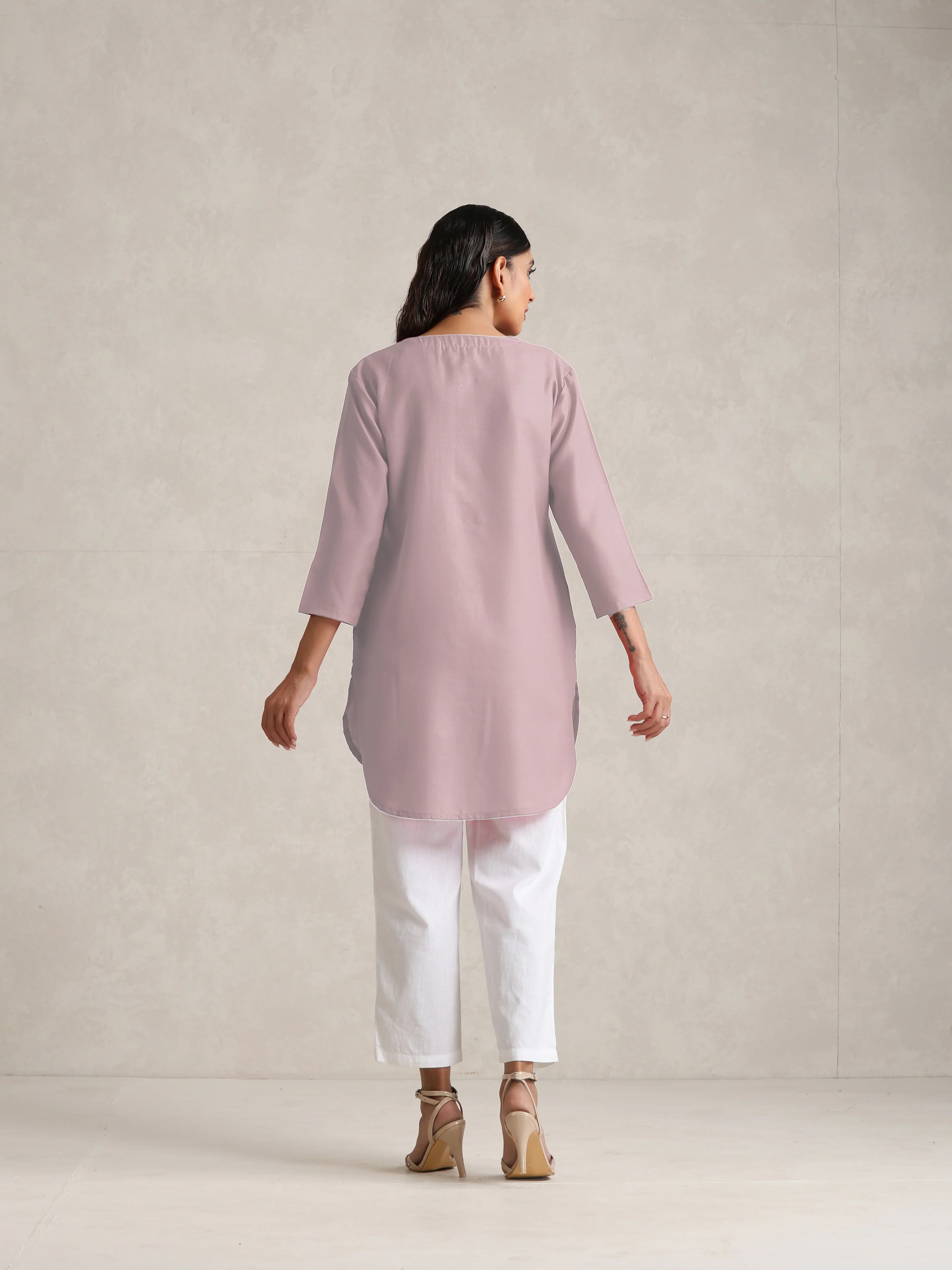 trueBrowns Pink Cotton Blend Short Kurta - Distacart