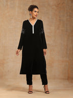 trueBrowns Black Velvet Pant