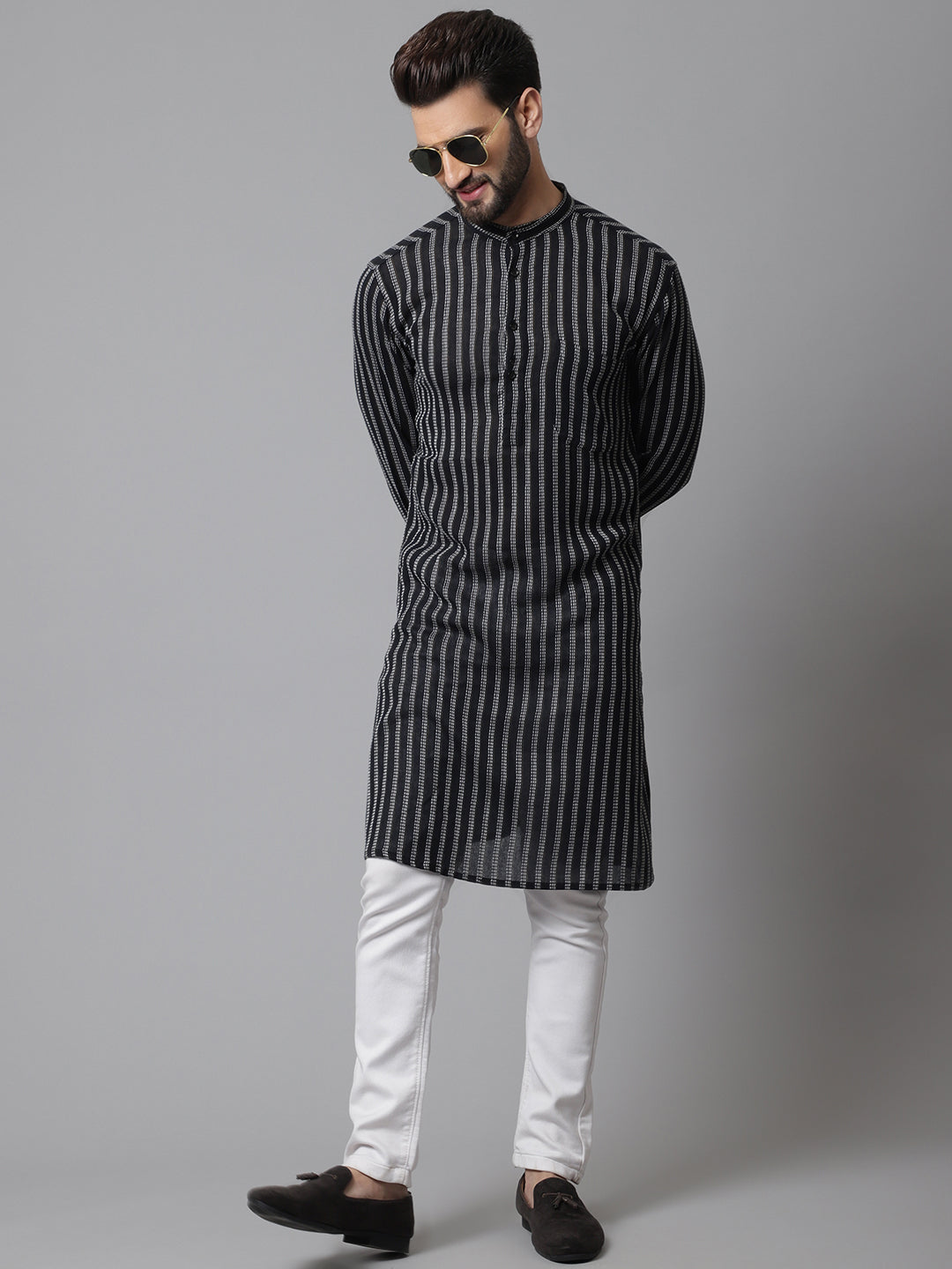 Even Apparels Black Pure Cotton Kurta With Band Collar - Distacart