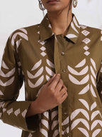 trueBrowns Olive Green Cotton Stripe Print Shirt Kurta Set - Distacart