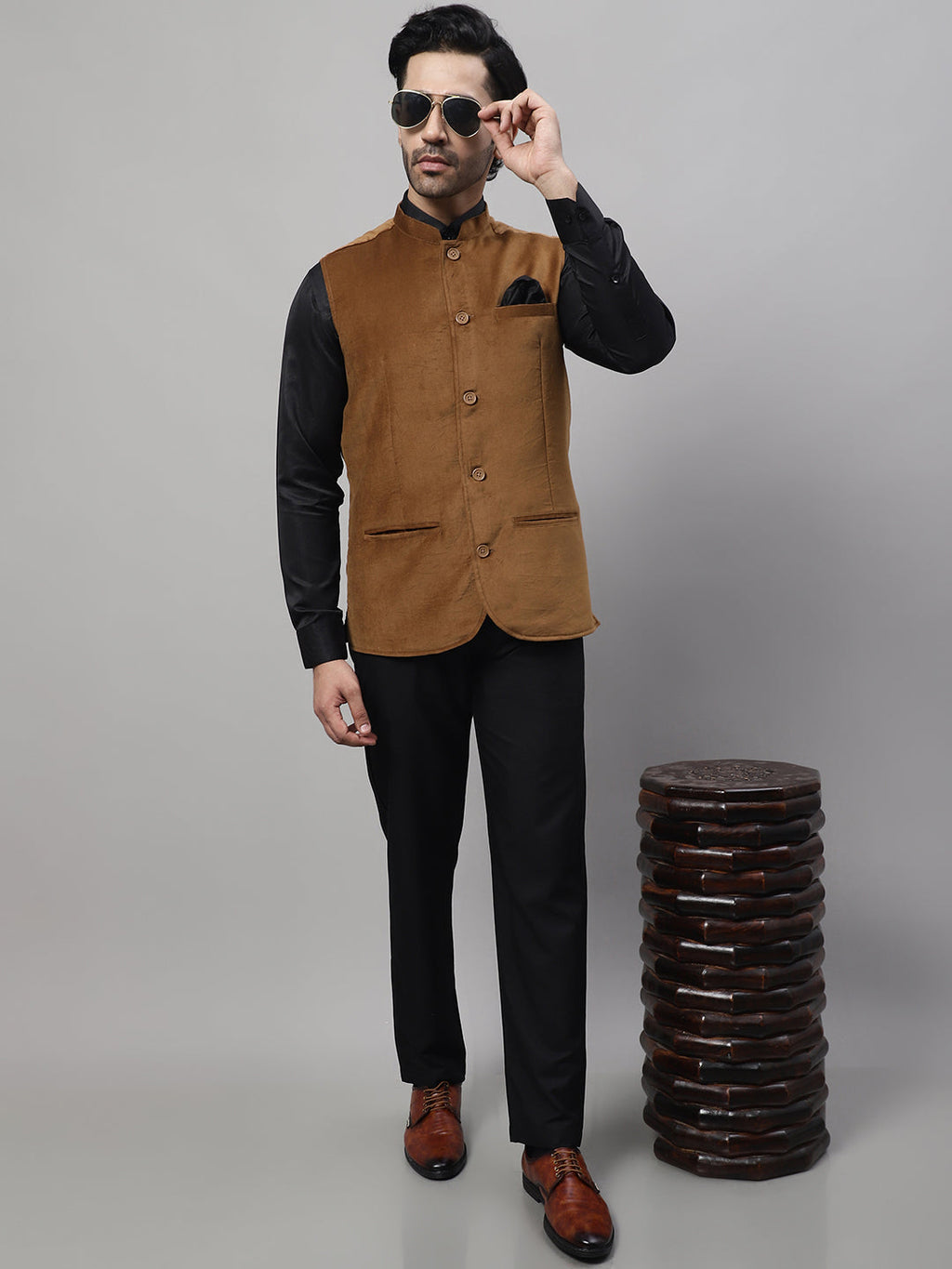 Even Apparels Men's Brown Nehru Jacket With Welt Pockets