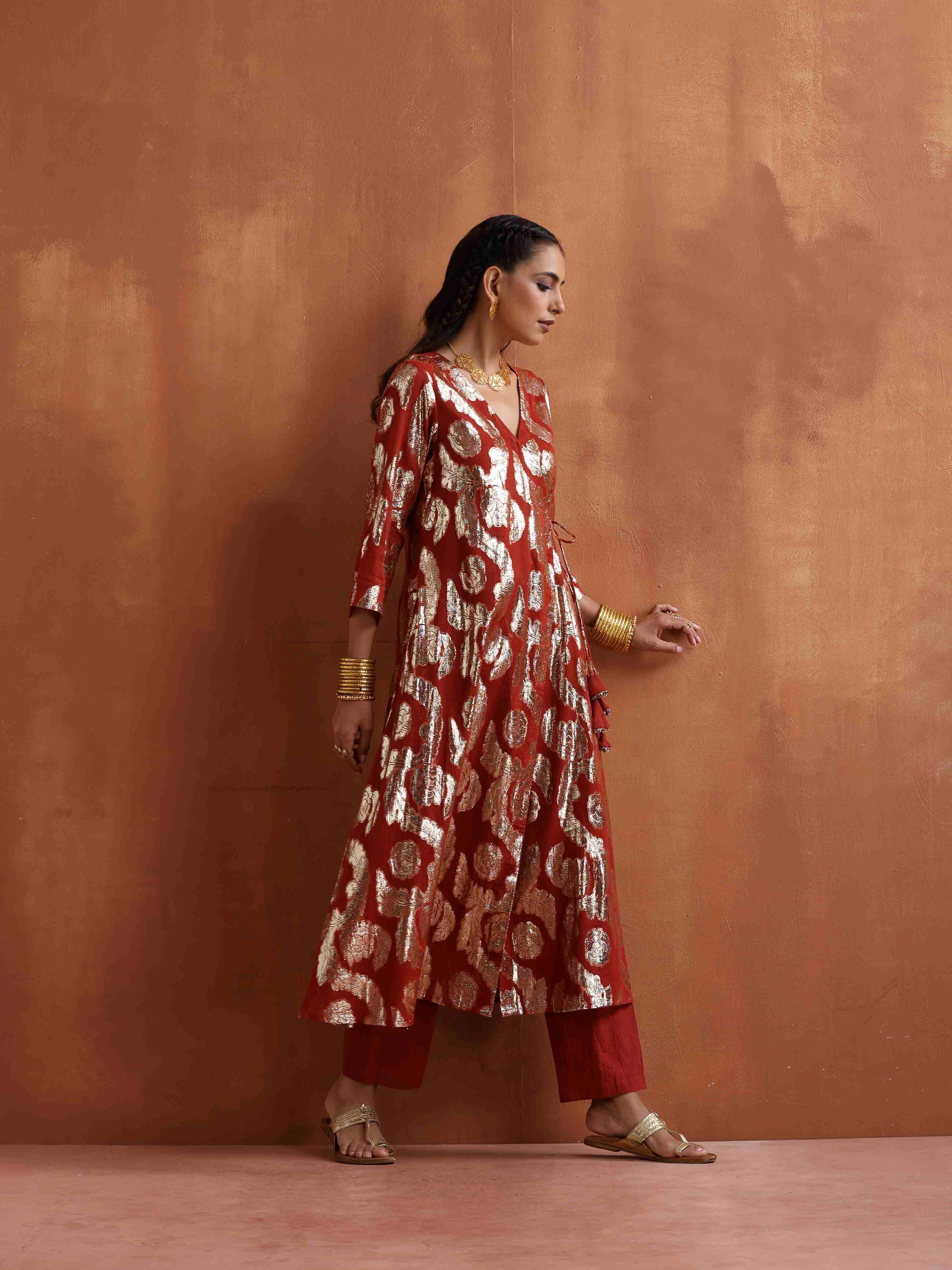 trueBrowns Rust Metallic Angrakha Kurta Set - Distacart