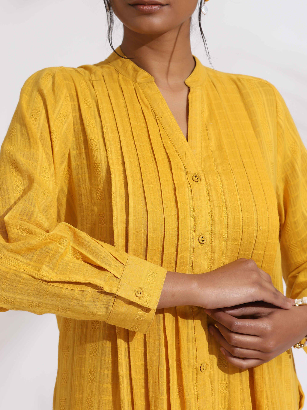trueBrowns Yellow Cotton Pleated Shirt Kurta Set - Distacart