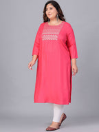 Sztori Women Yoke Design Thread Work Kurta