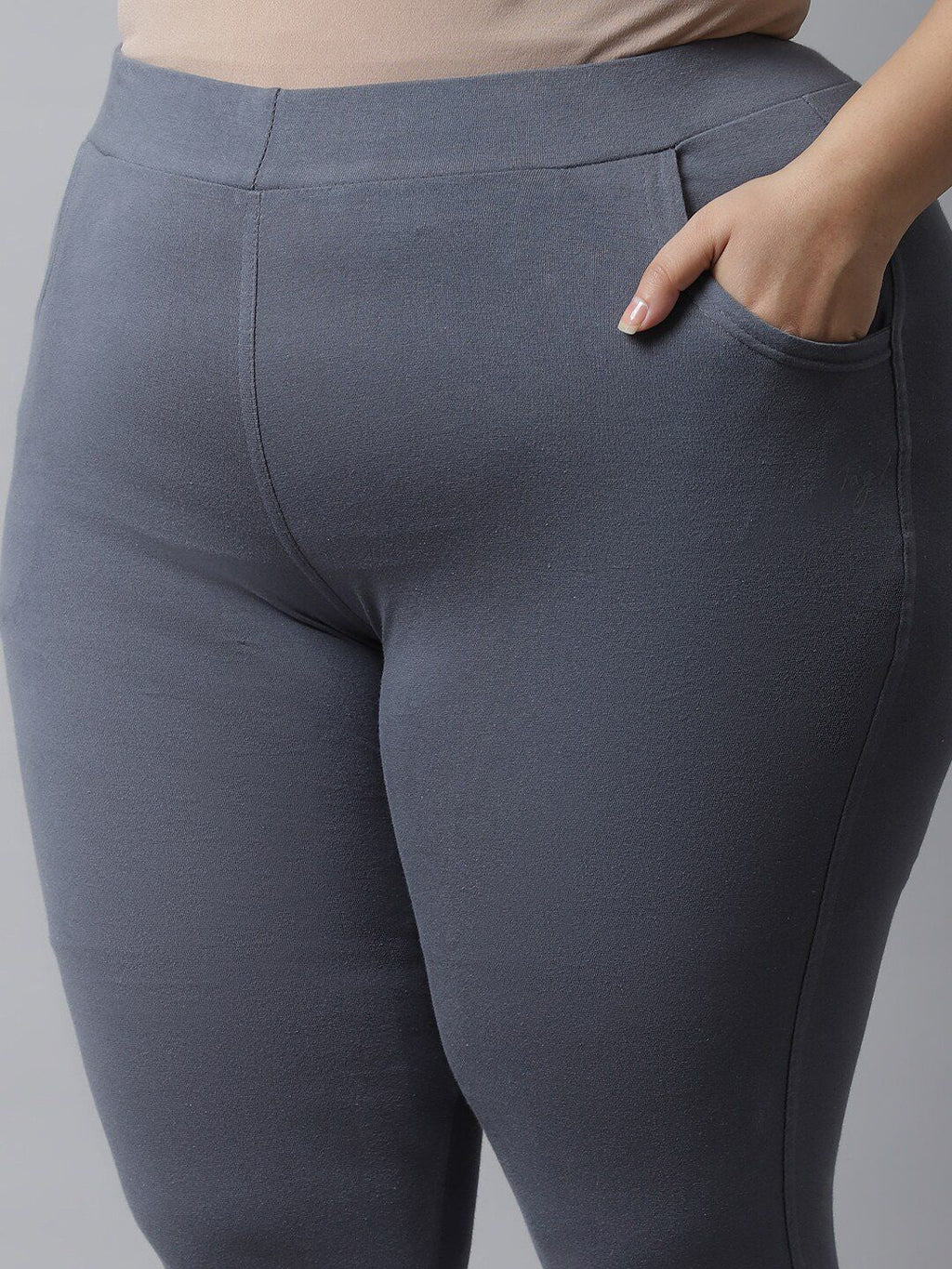 TAG 7 Women Plus size Grey Solid Cotton Ankle-Length Leggings