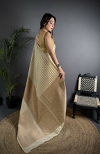 Joban Fashion Off White Banarasi Soft Lichi Silk Checks & Woven Saree - Distacart