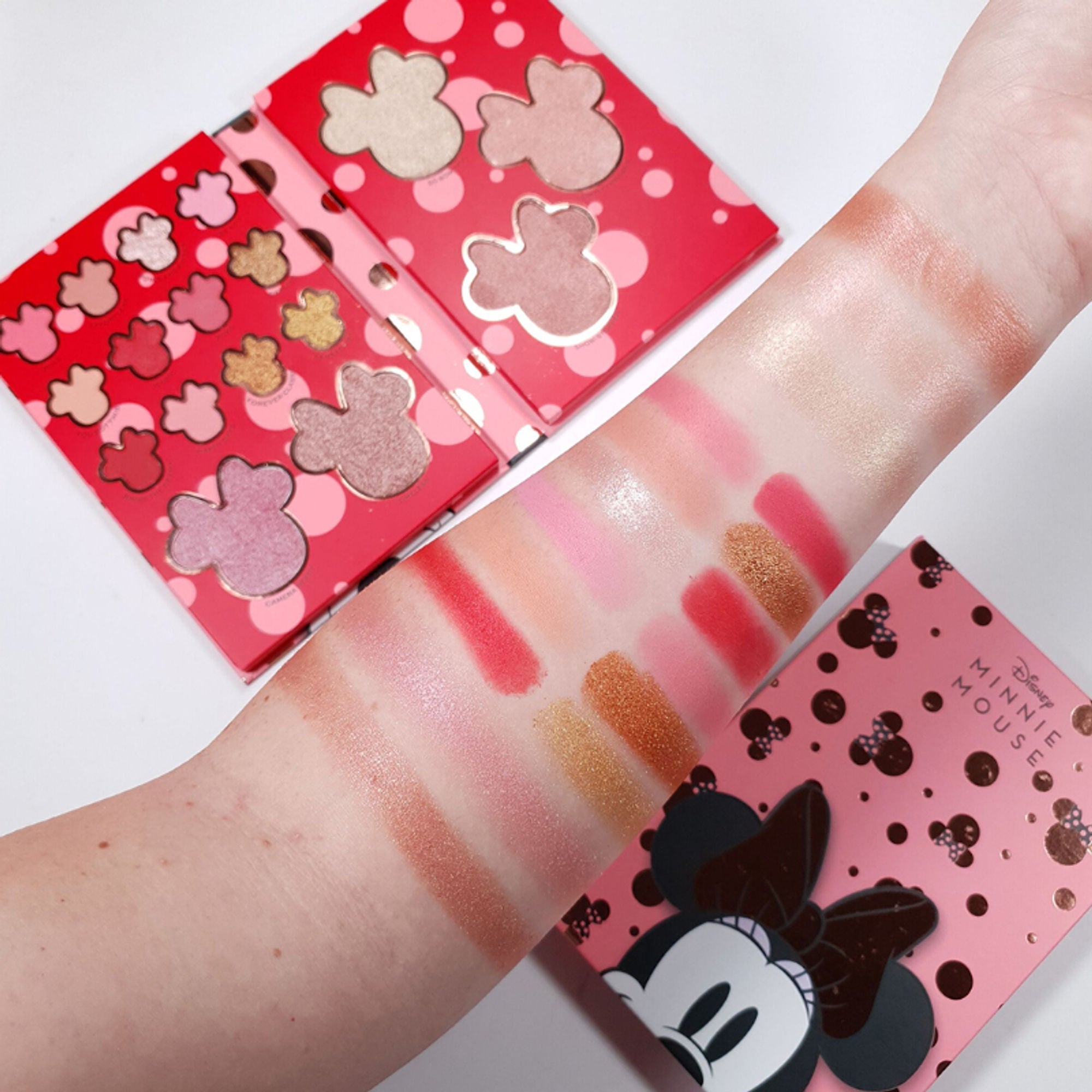 Makeup Revolution Disney's Minnie Mouse All Eyes On Minnie Palette - Distacart