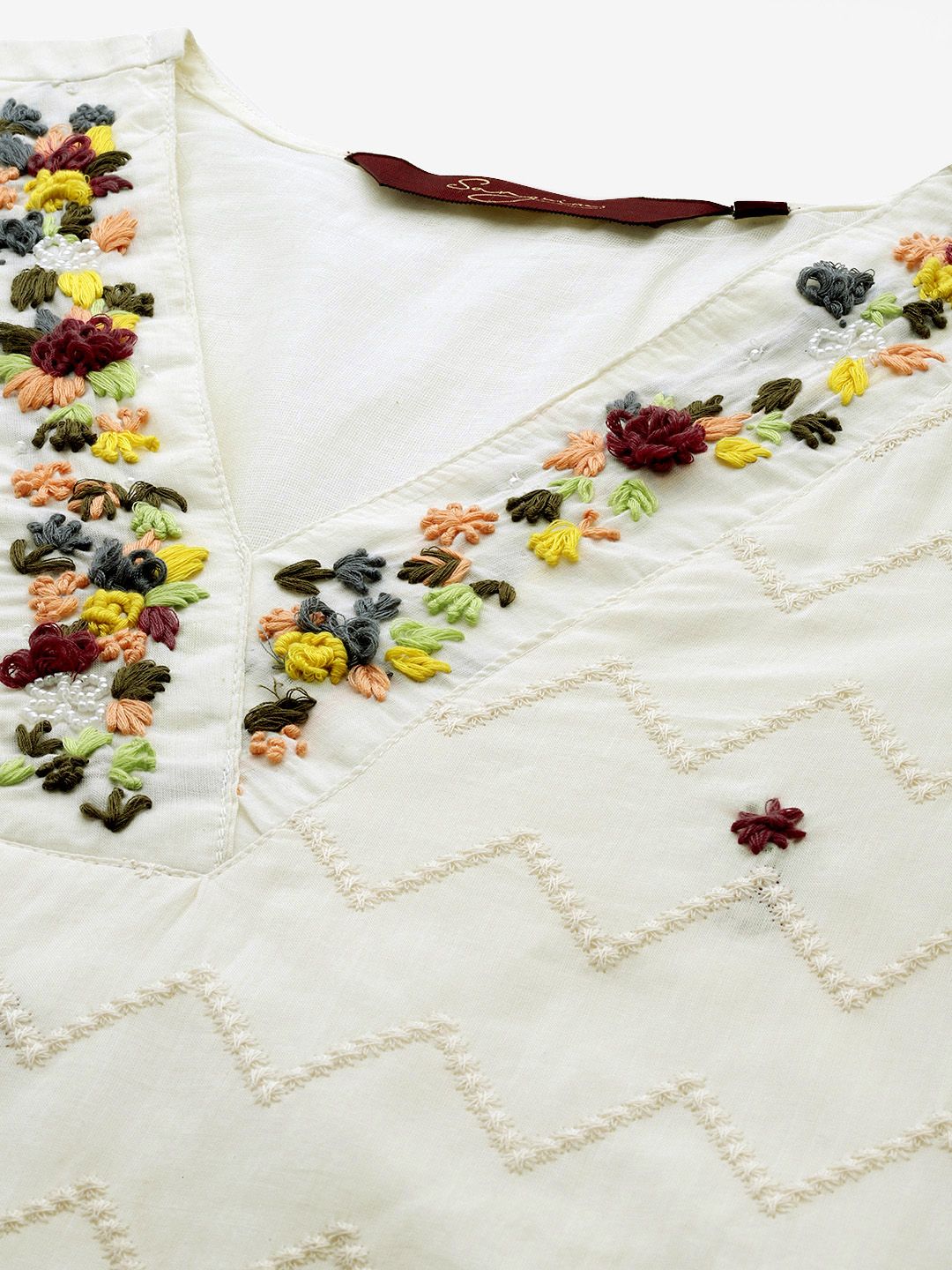 Sangria Women Embroidered Thread Work Pure Cotton Kurta with Trousers & With Dupatta