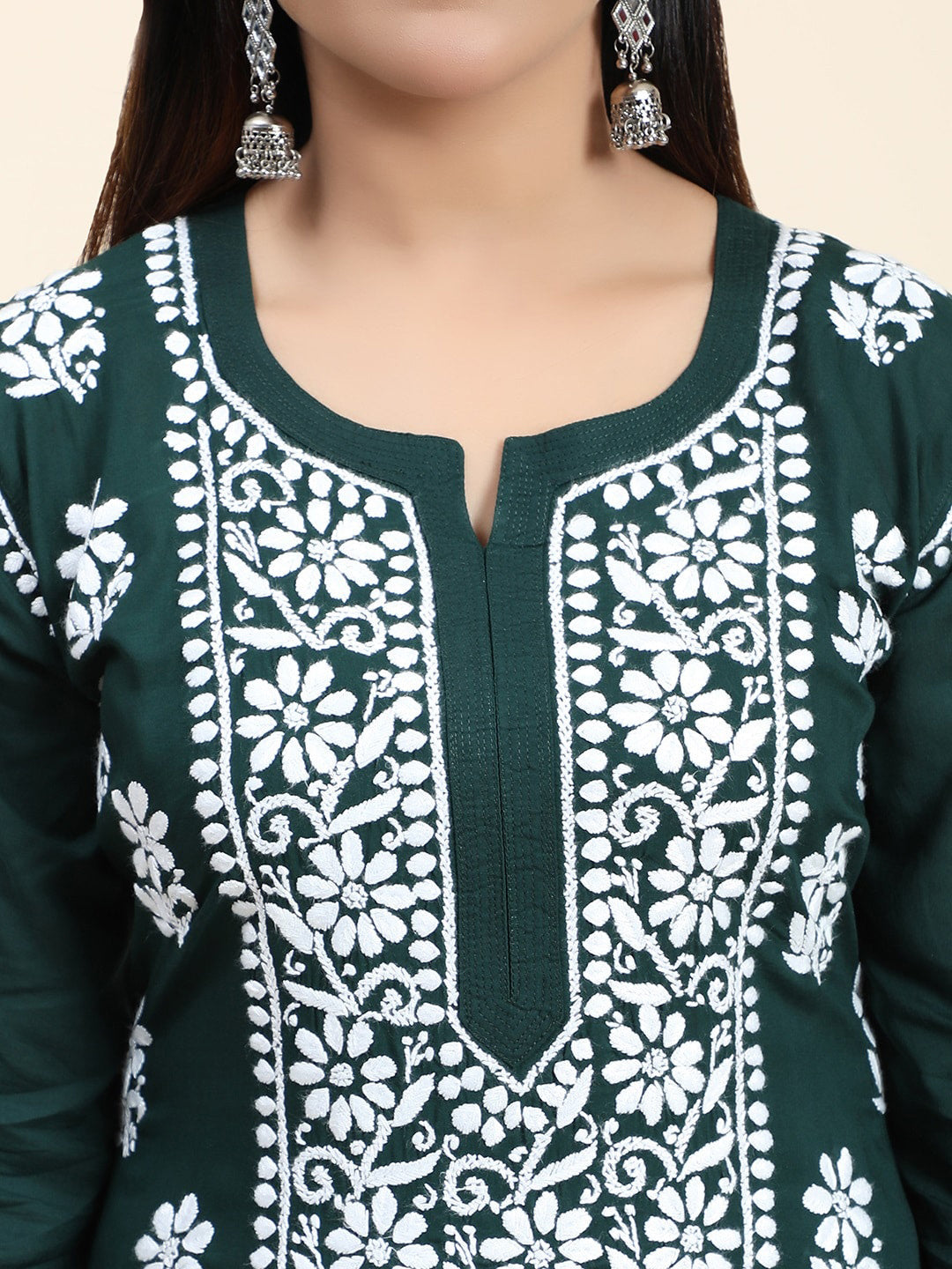 HOUSE OF KARI Women Green Floral Embroidered Chikankari Kurta with Palazzos