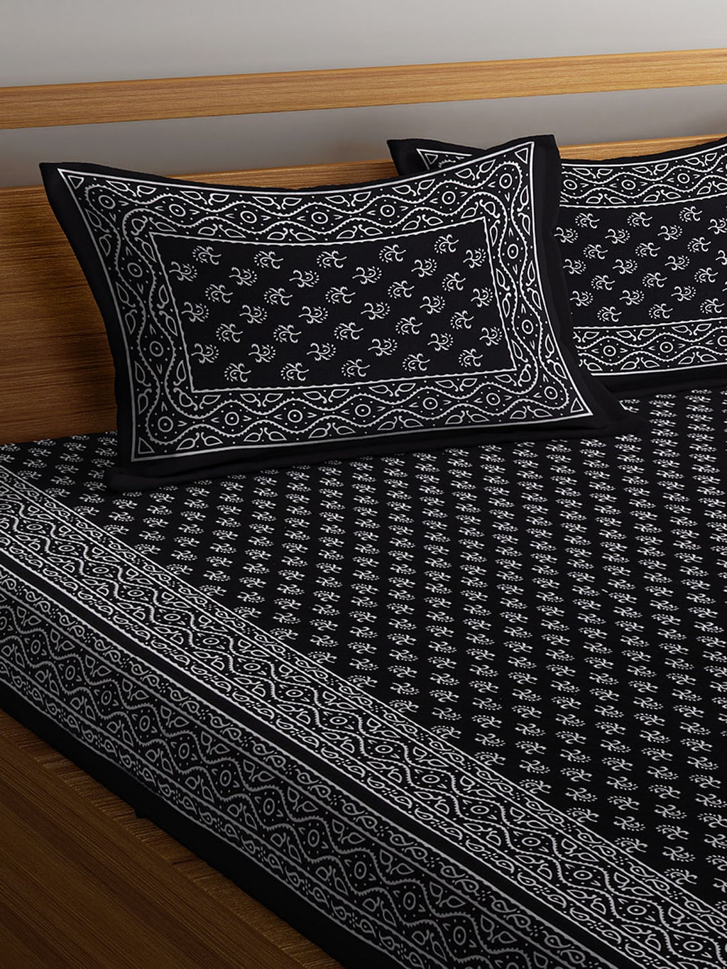 Rajasthan Decor Black & White Ethnic Motifs 144 TC Cotton 1 Queen Bedsheet with 2 Pillow Covers