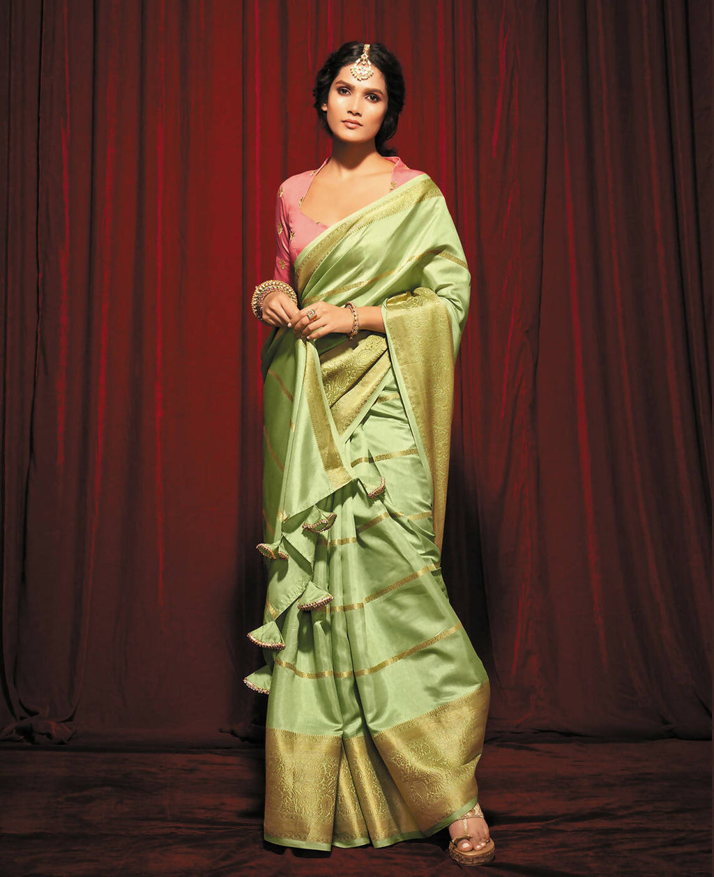 Green Silk Striped Pattren Saree With Unstitched Blouse Piece - Zyanya