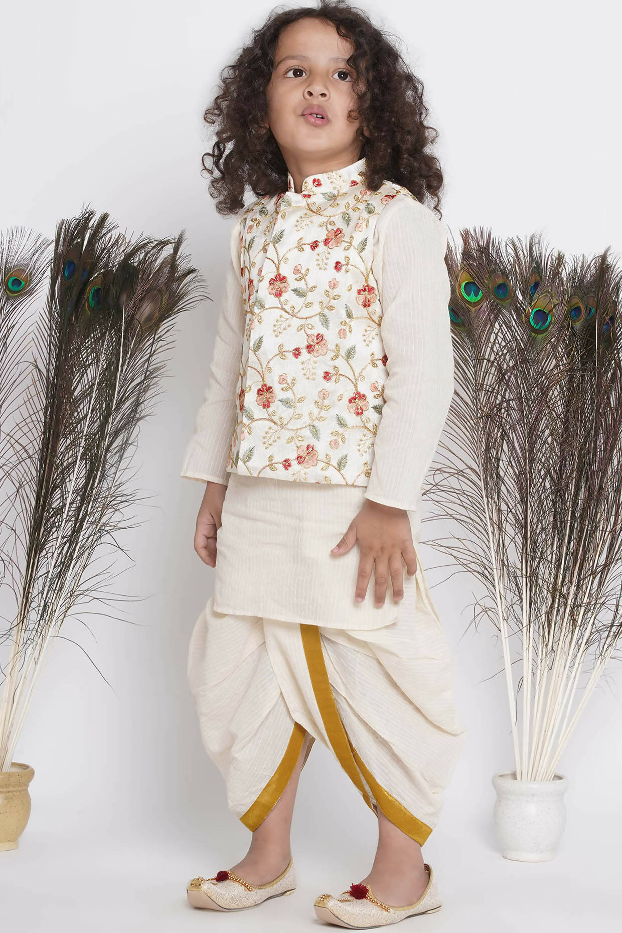 Little Bansi Banarsi Floral Embroidery Jacket Wth Cotton Kantha kurta And Kantha Dhoti - Cream