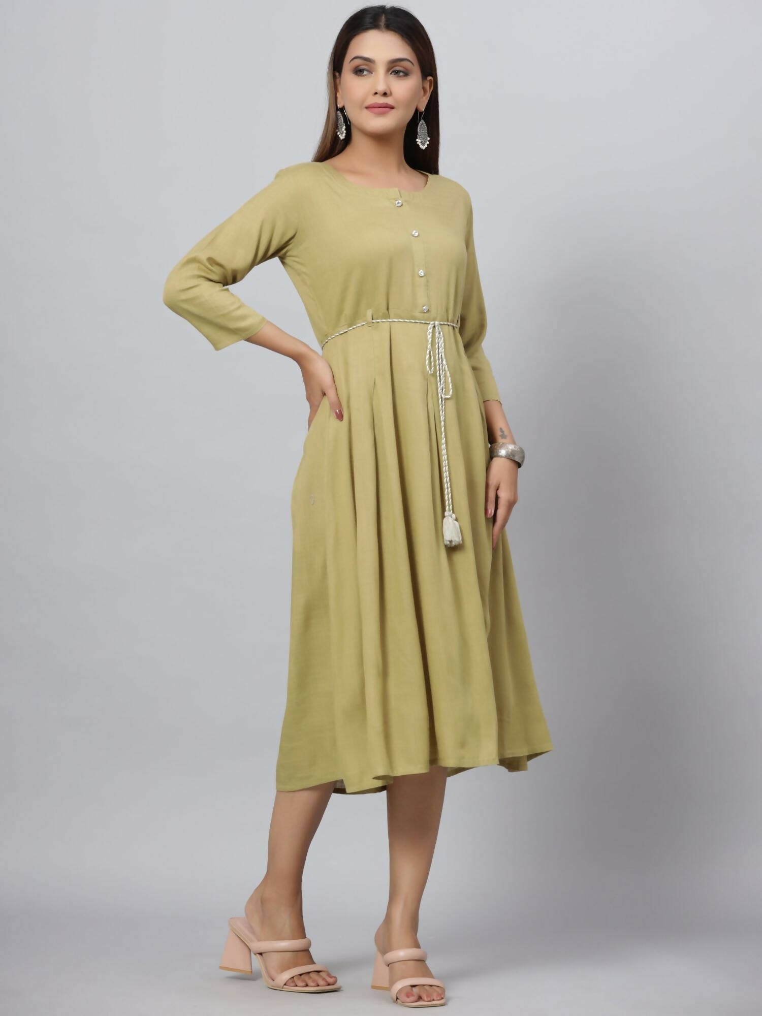 Juniper Women's Green Rayon Slub Solid Dress - Distacart