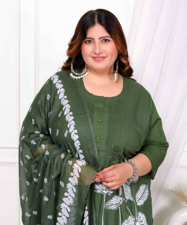 Miravan Women's Plus Size Mehandi Pintucks Floral Pattern Cotton Straight Kurta with Palazzo And Floral Dupatta Set