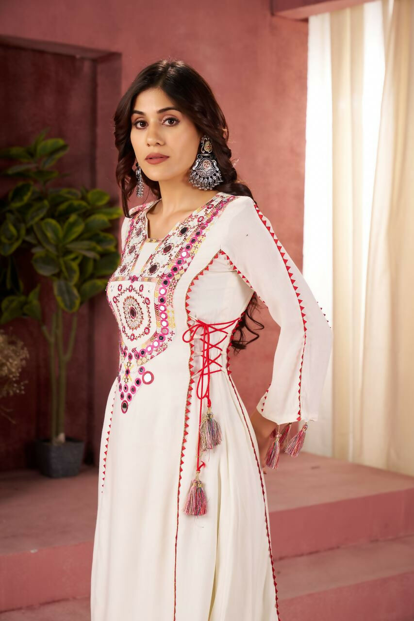 The52 Women's Gorgeous Rayon Fabric Thread Work Straight Kurta Palazzo Set - Distacart