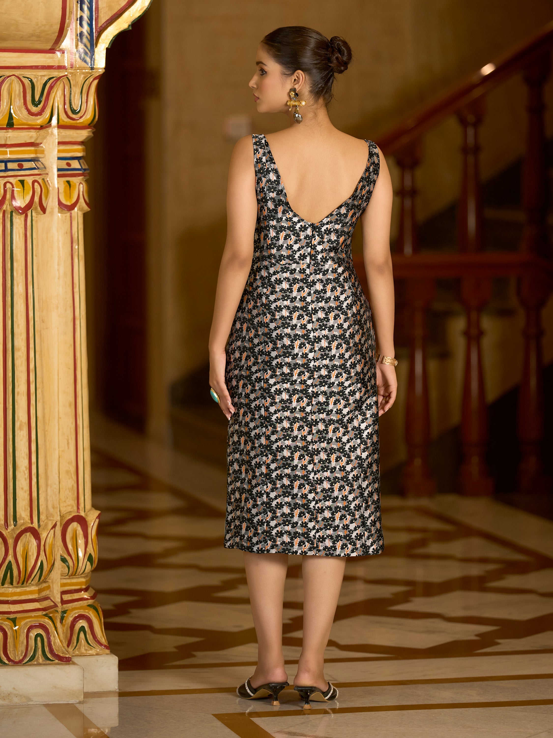 Monjolika Fashion Black Floral Weaving Zari Jacquard Bodycon Midi Dress With Slit Cut - Distacart