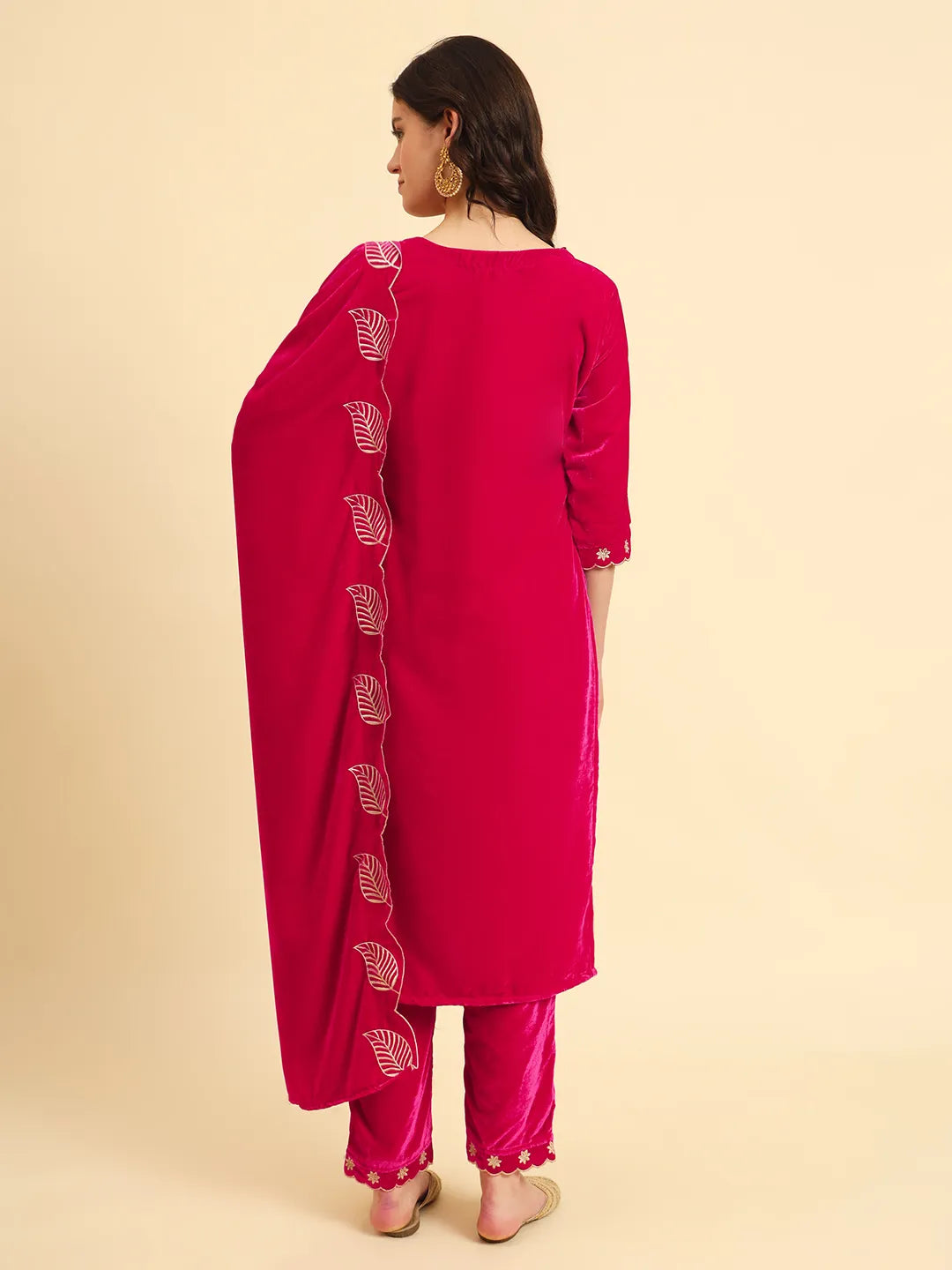 Yufta Pink Velvet Kurta Trouser And Dupatta Set With Embroidery - Distacart