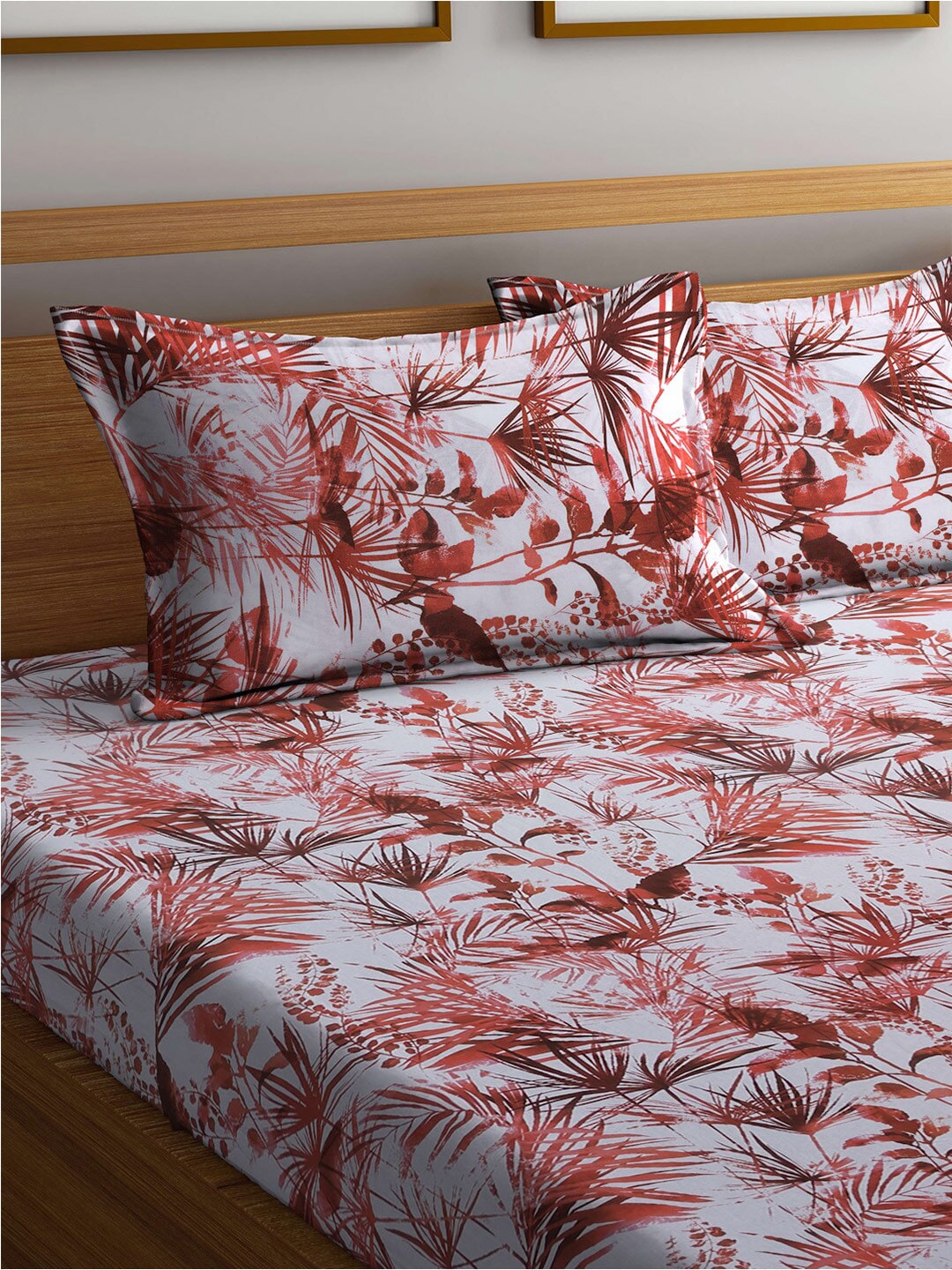 BOMBAY DYEING Serenita Brown Printed Cotton 144 TC Queen Bedsheet with 2 Pillow Covers