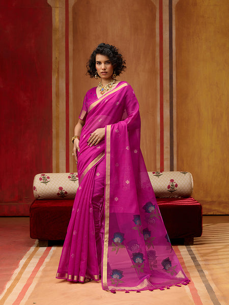 Monjolika Fashion Magenta Handloom Cotton Blend Weaving Classic Saree