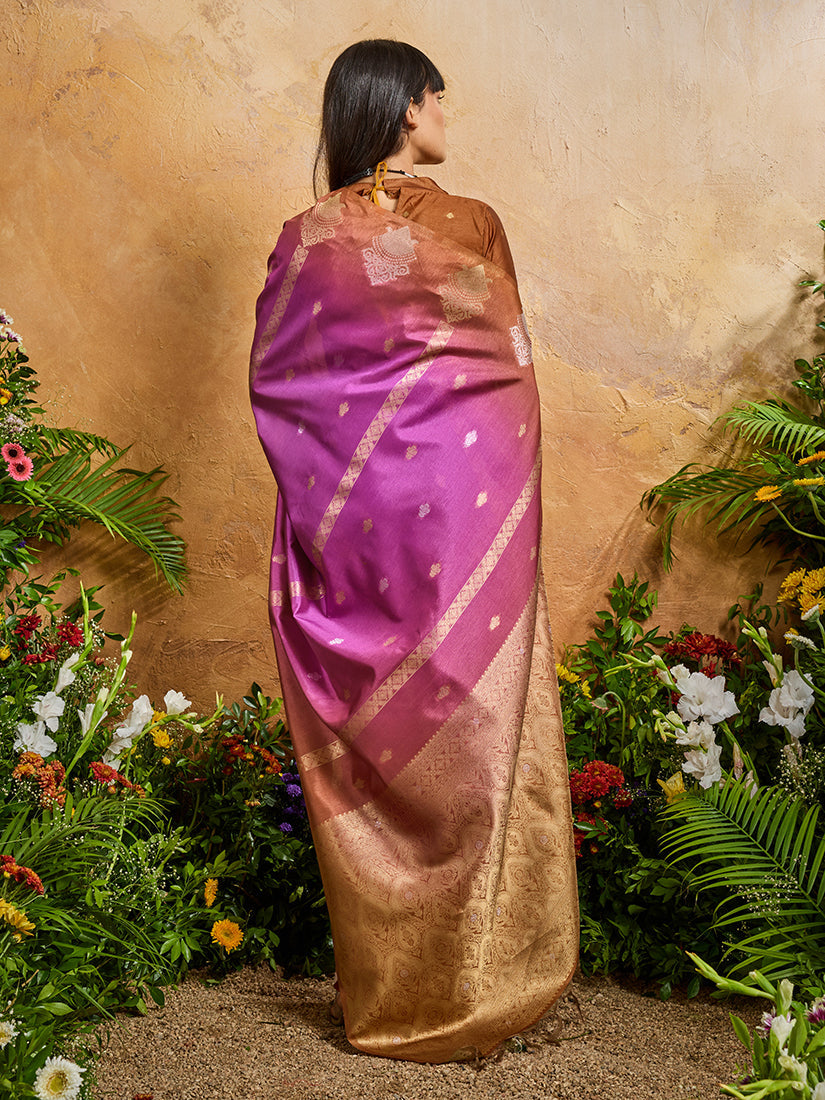 Monjolika Fashion Weaving Handloom Silk Blend Magenta Contemporary Saree - Distacart