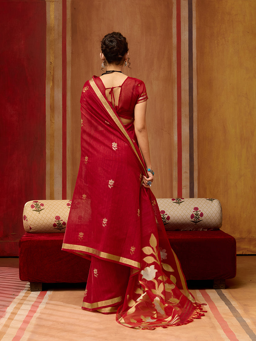 Monjolika Fashion Red Silk Blend woven Work Saree - Distacart