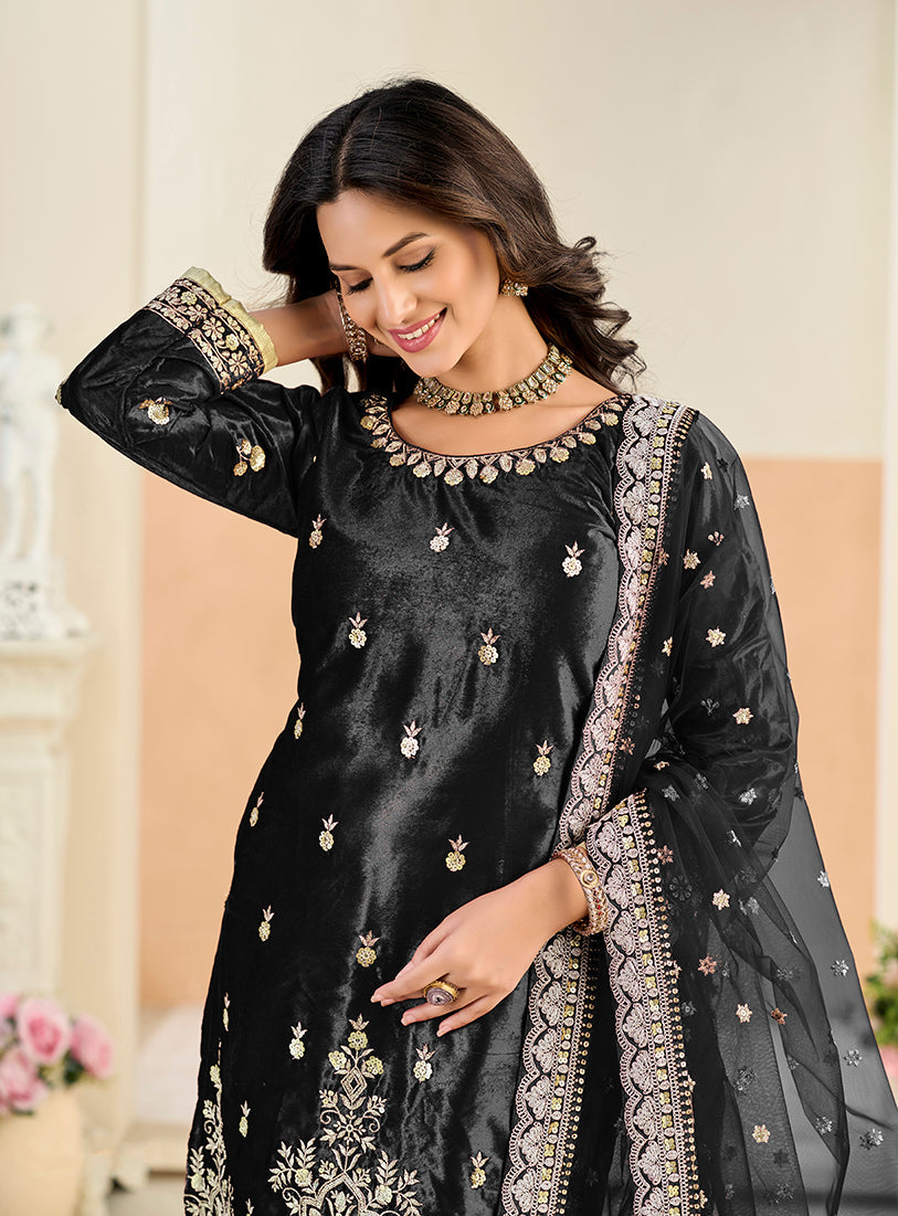 Monjolika Fashion Black Velvet Embroidered Salwar Kameez - Distacart