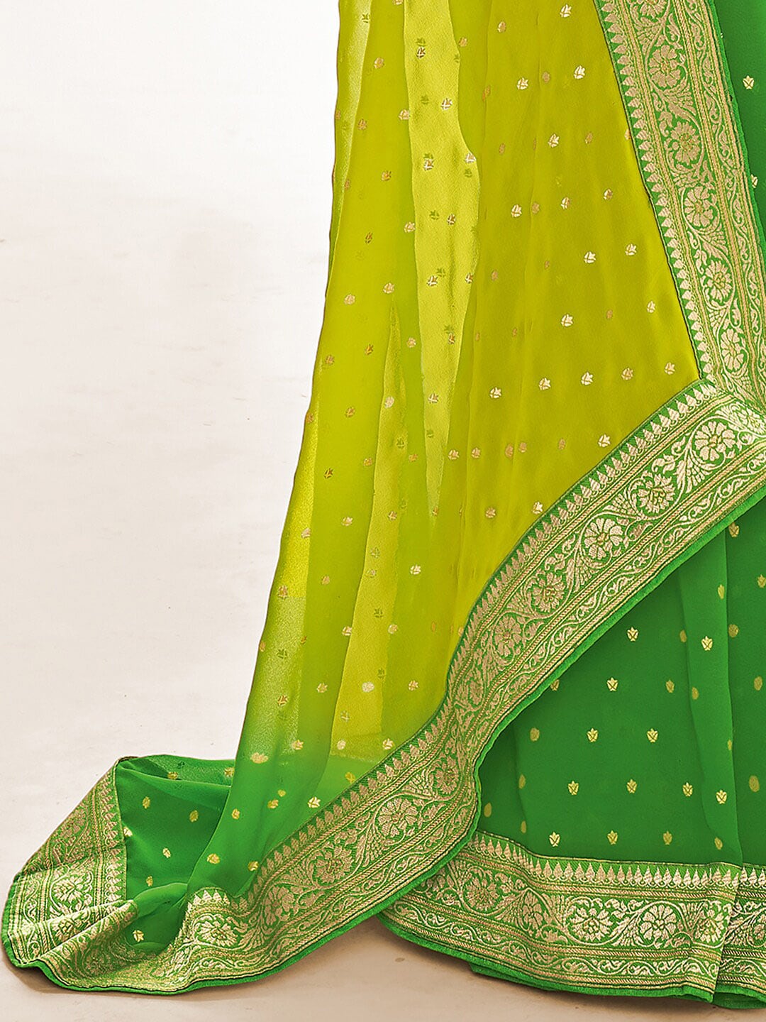 Saree Mall Green & Yellow Ethnic Motifs Embroidered Silk Blend Mangalagiri Sarees